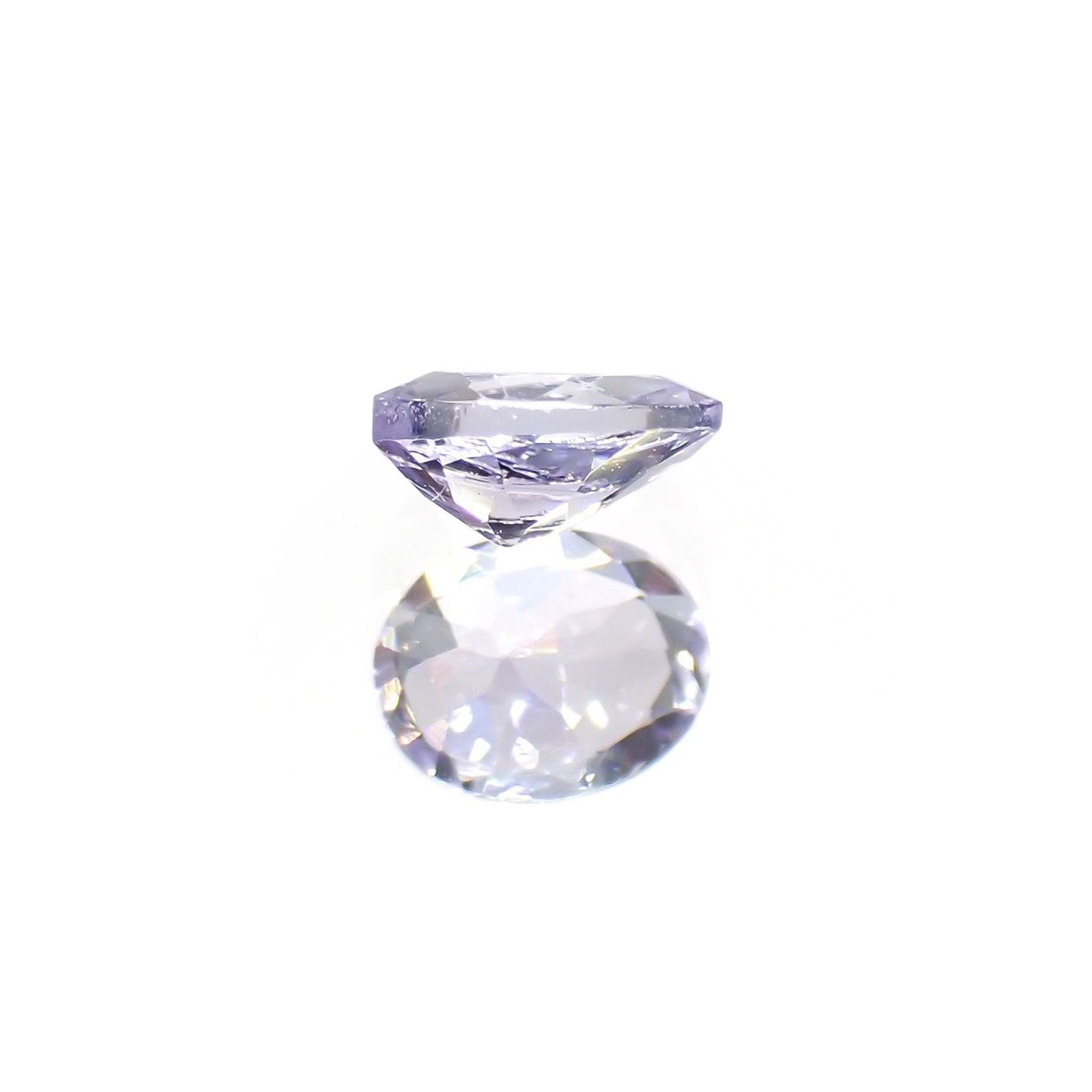 ラベンダーゾイサイト(宝石名ゾイサイト)タンザニア産 識別済 0.36ct / 5x4mm前後 [220115060]