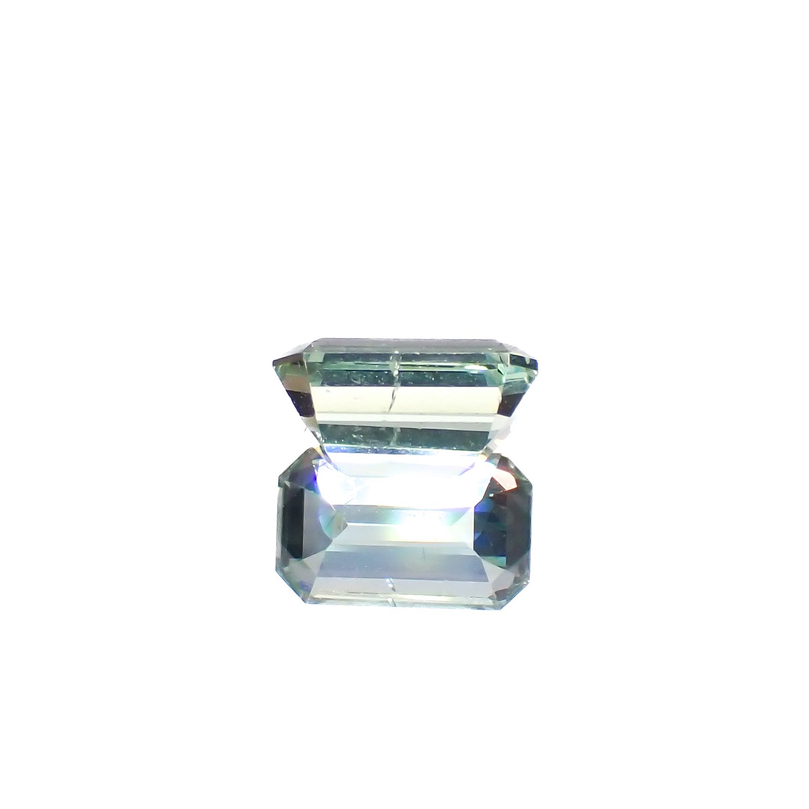 バナジウムコーネルピン(宝石名コーネルピン)タンザニア産 0.59ct 識別済[240326555]6x3.7mm前後