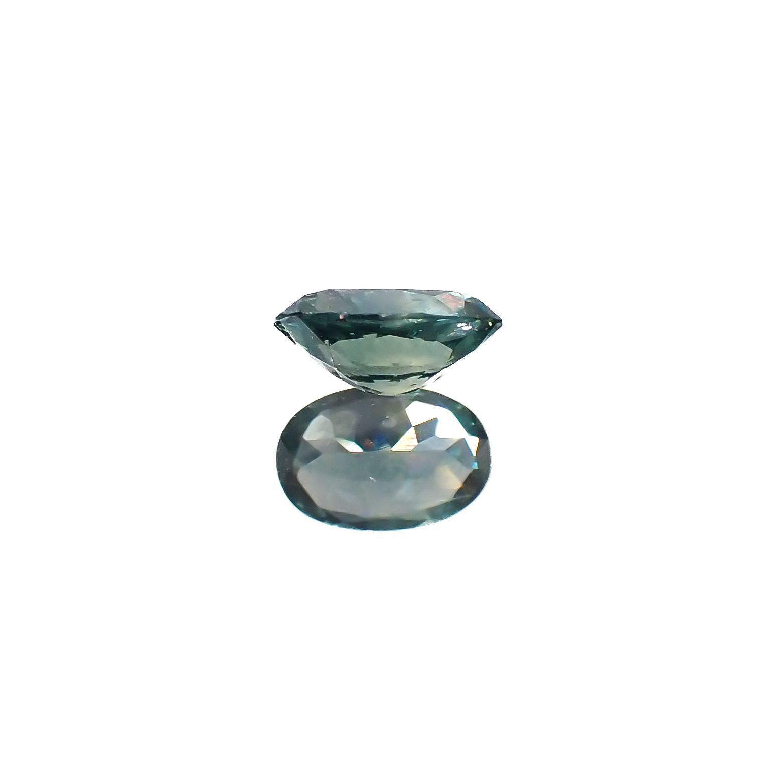 モンタナサファイア(宝石名サファイア)アメリカ・モンタナ州産 0.48ct 識別済[220616651]5.8x3.8mm前後
