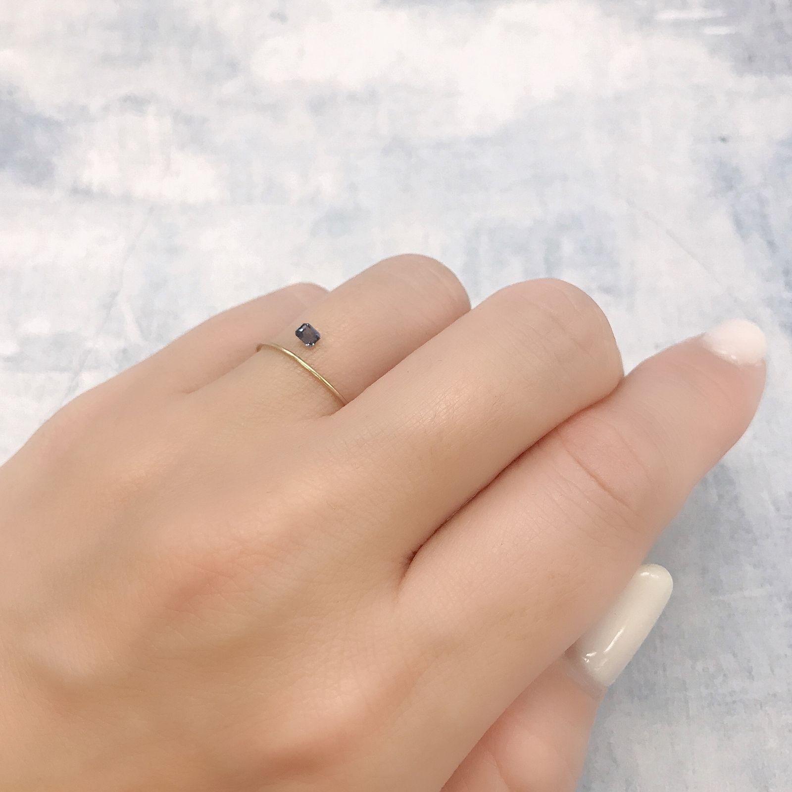 カラーチェンジガーネット アレキタイプ(宝石名ガーネット)マダガスカル・ベキリー産 0.12ct 識別済[220616537]2.8x2.3mm前後
