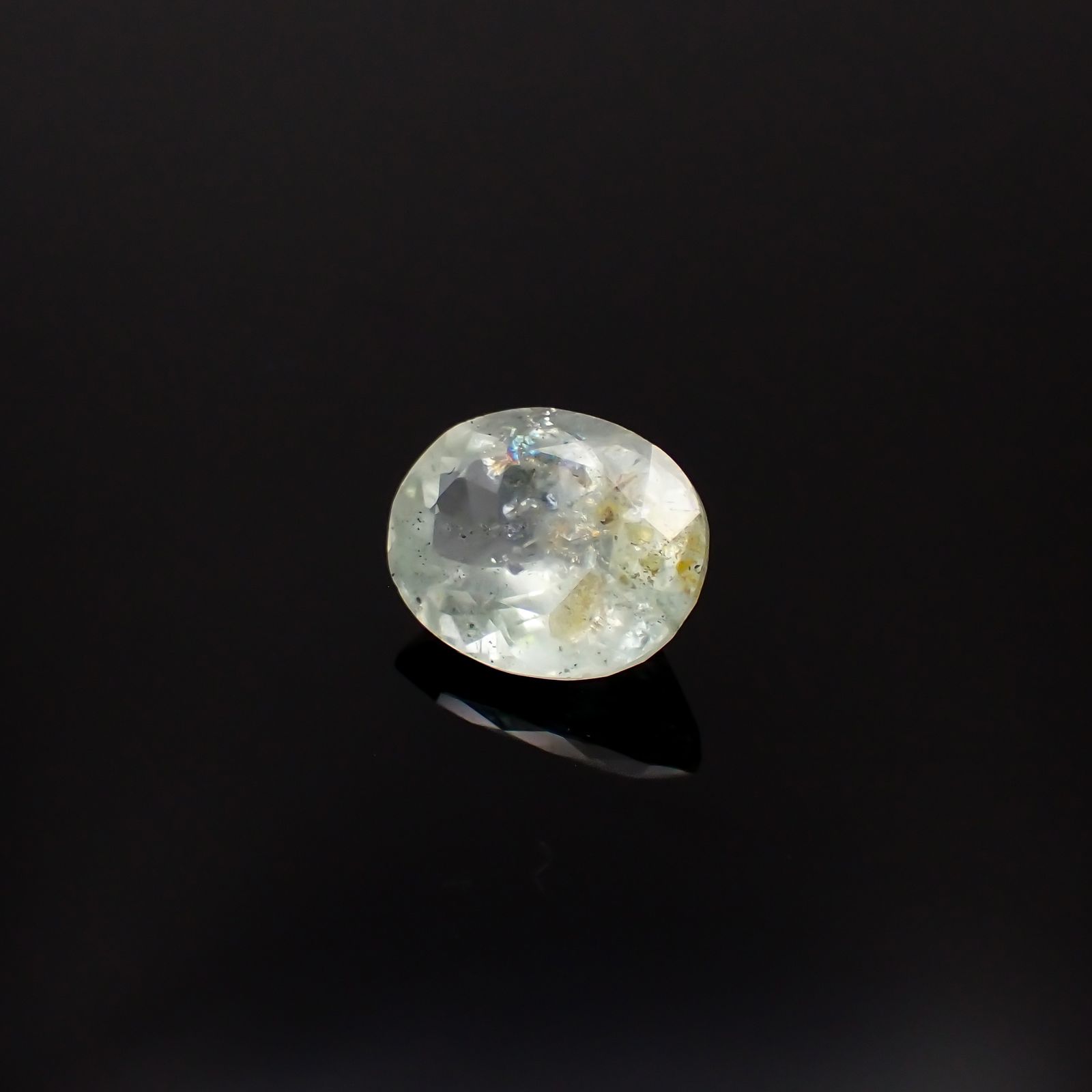 オーロラアクアマリン ブラジル産 6.73ct[231224674]14.3x11.3mm前後