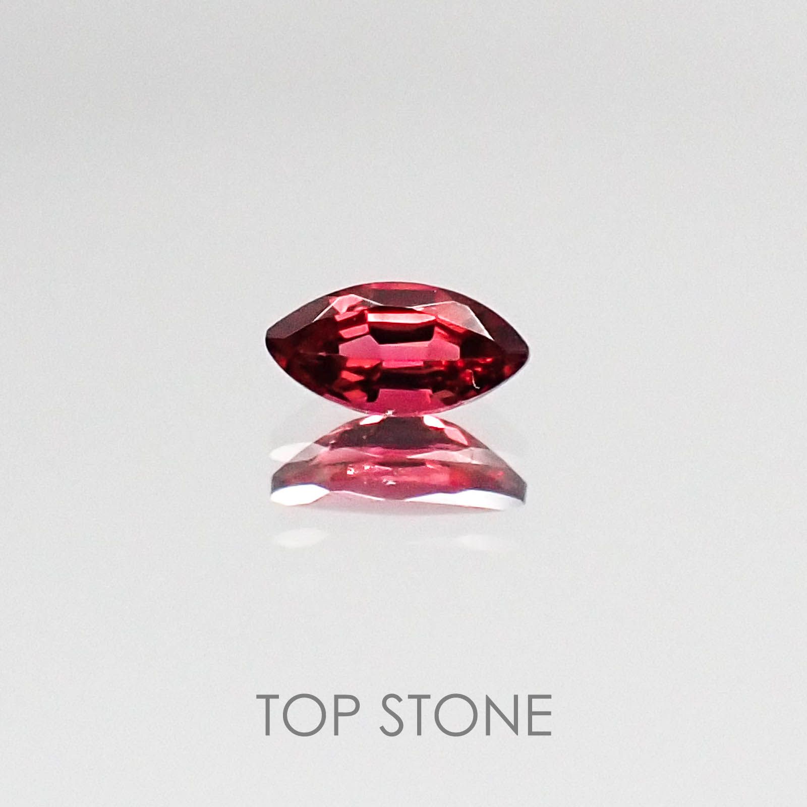 レッドスピネル タンザニア産 ルース 0.17ct[20073924]5×2.6mm前後
