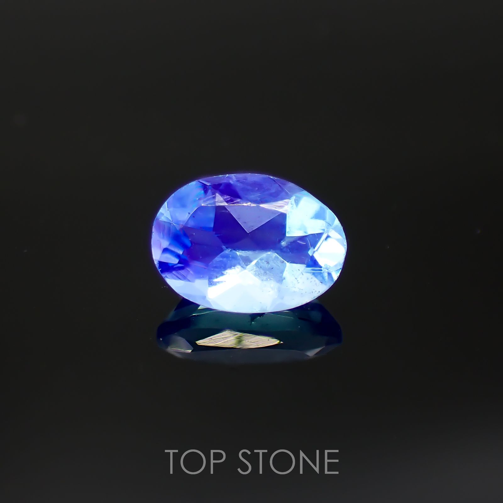 フローライト フルオレッセンス イギリス・ロジャリー鉱山産 1.12ct[220716922]7.7x5.5mm前後