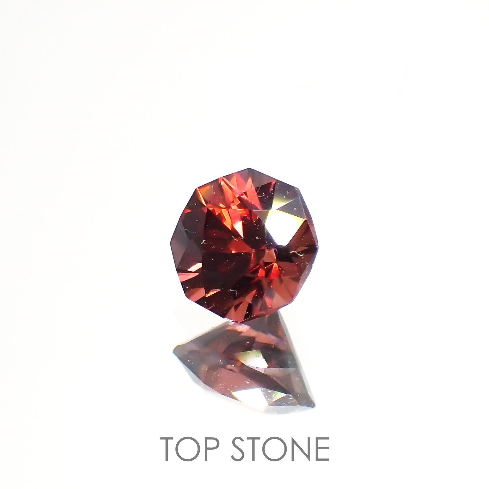 ◇オクタゴンカット◇ピンクジルコン(宝石名ジルコン)スリランカ/カンボジア産 0.81ct 識別済[220114931]5x4.9mm前後
