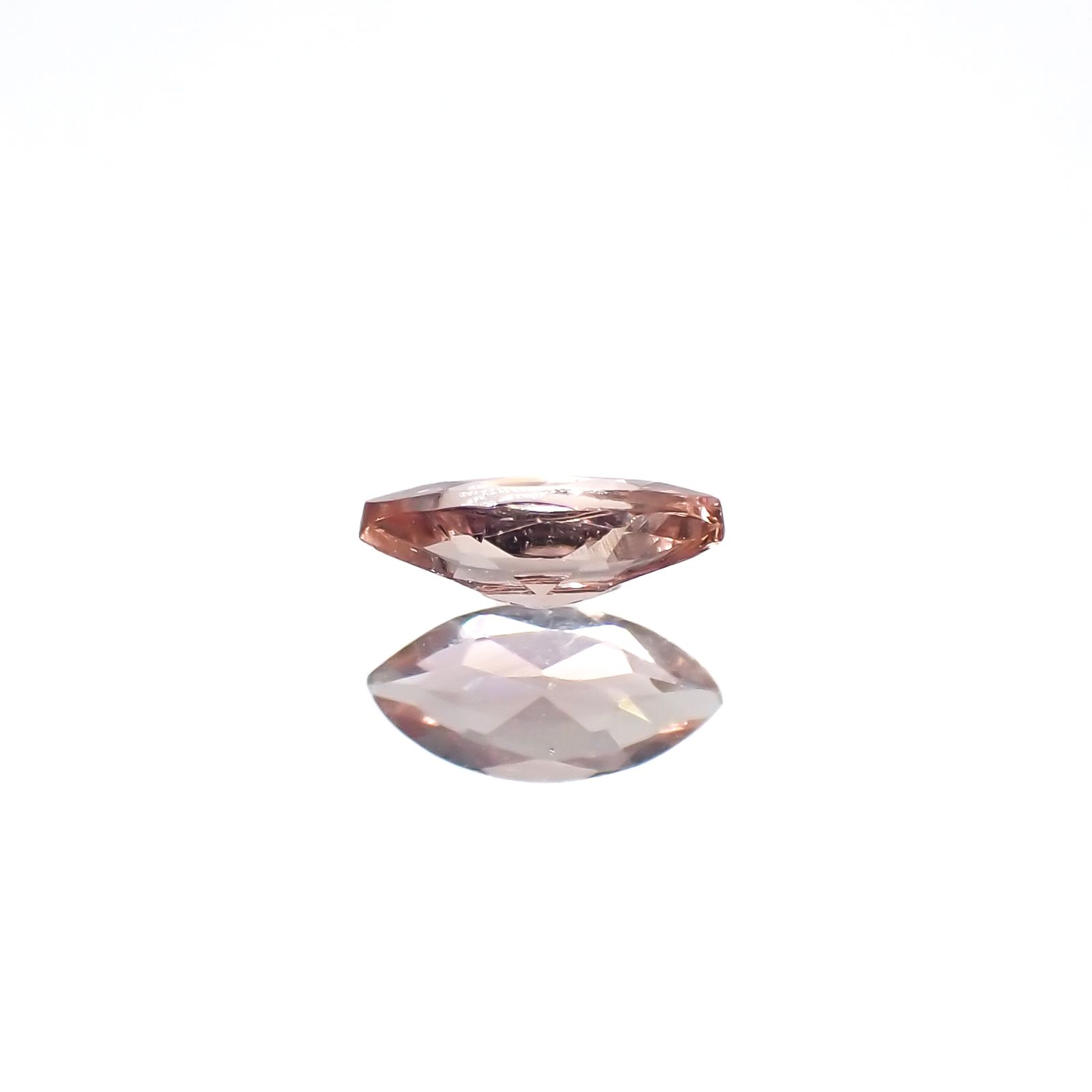 インペリアルトパーズ ブラジル産 0.13ct[231224867]4.8x2.3mm前後