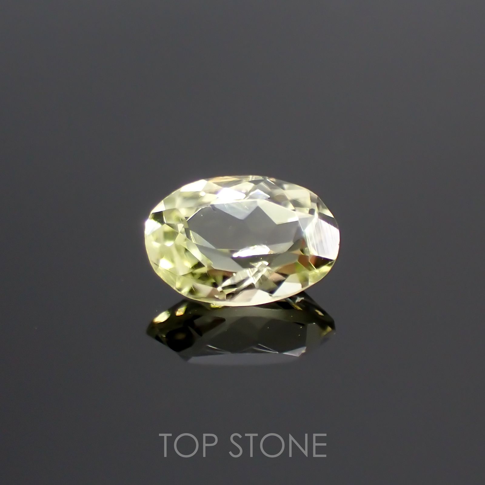 シリマナイト(宝石名シリマナイト) インド産 0.48ct 識別済[210810689]6.1×4.1mm前後