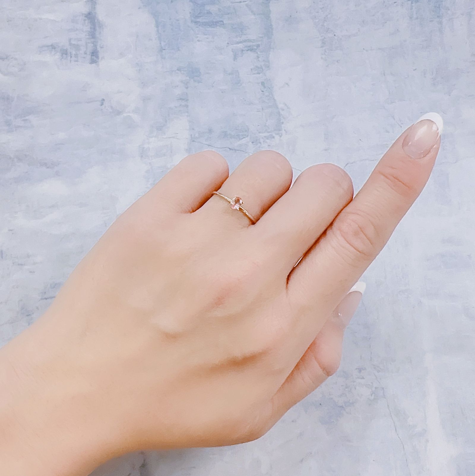 パパラチャサファイア(宝石名サファイア/別名パパラチャ・サファイア)スリランカ産 0.188ct 日独鑑付[230119732]4.12x3.17mm前後