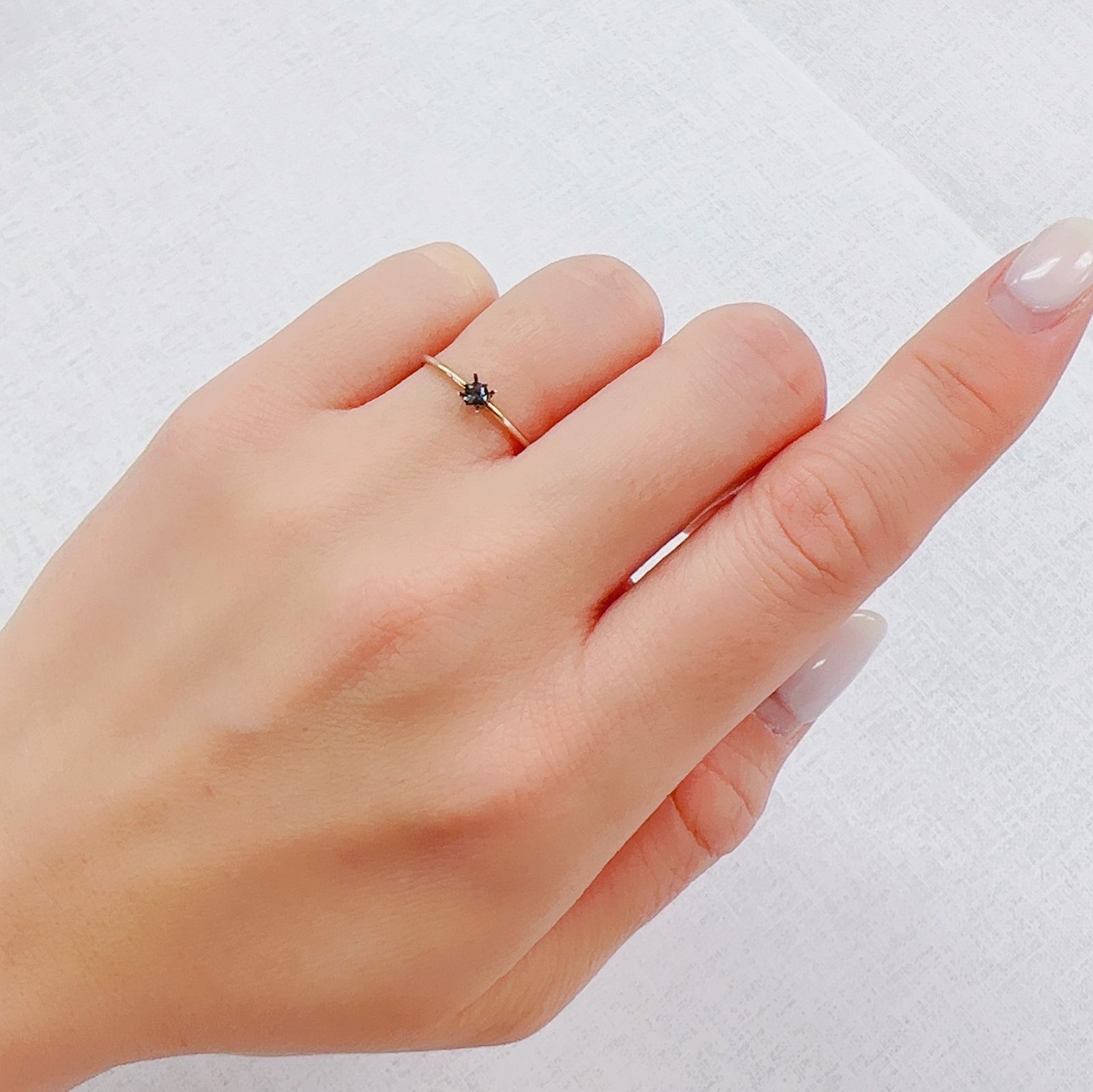 ◇プリンセスカット◇カラーチェンジガーネット アレキタイプ マダガスカル・ベキリー産 0.082ct[230119889]2.4x2.4mm前後