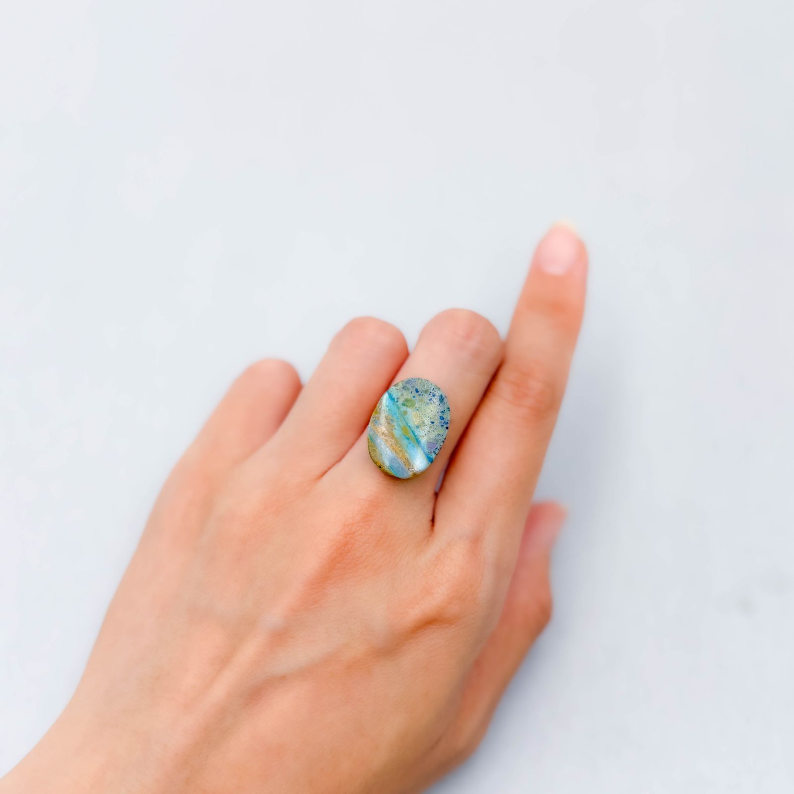 ブルーオパール ペルー産 9.88ct [250730717]19.3x14.3mm前後