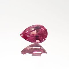 ホットピンクスピネル(宝石名ピンク・スピネル)タンザニア産 0.24ct 識別済[220817356]4.7x3.2mm前後