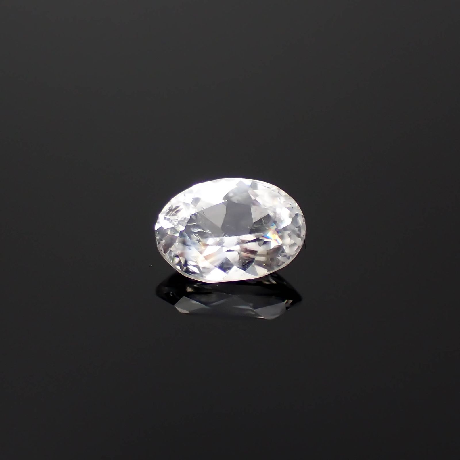 ユークレース(宝石名ユークレース)マダガスカル産 0.48ct 識別済[230722860]6.1x4.3mm前後
