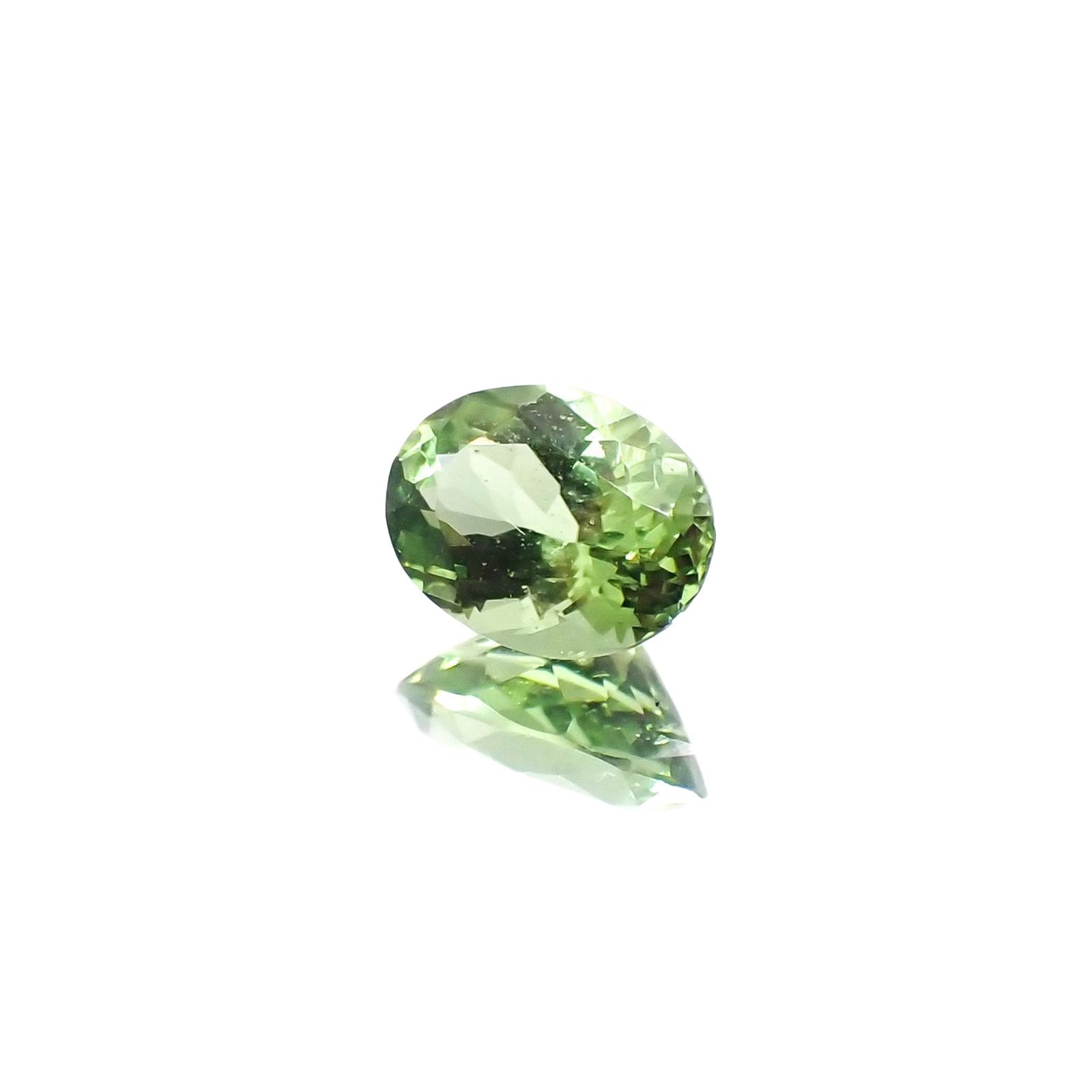クロムトルマリン(宝石名クロム・トルマリン)タンザニア産 識別済 0.60ct / 6.3x4.6mm前後 [230823070]