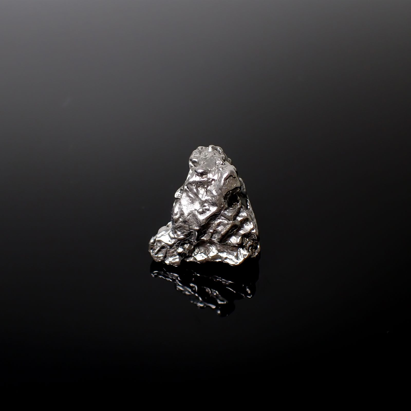 カンポ・デル・シエロ 隕石 原石 発見地：アルゼンチン 128.86ct [240125864]27.4x20.7mm前後