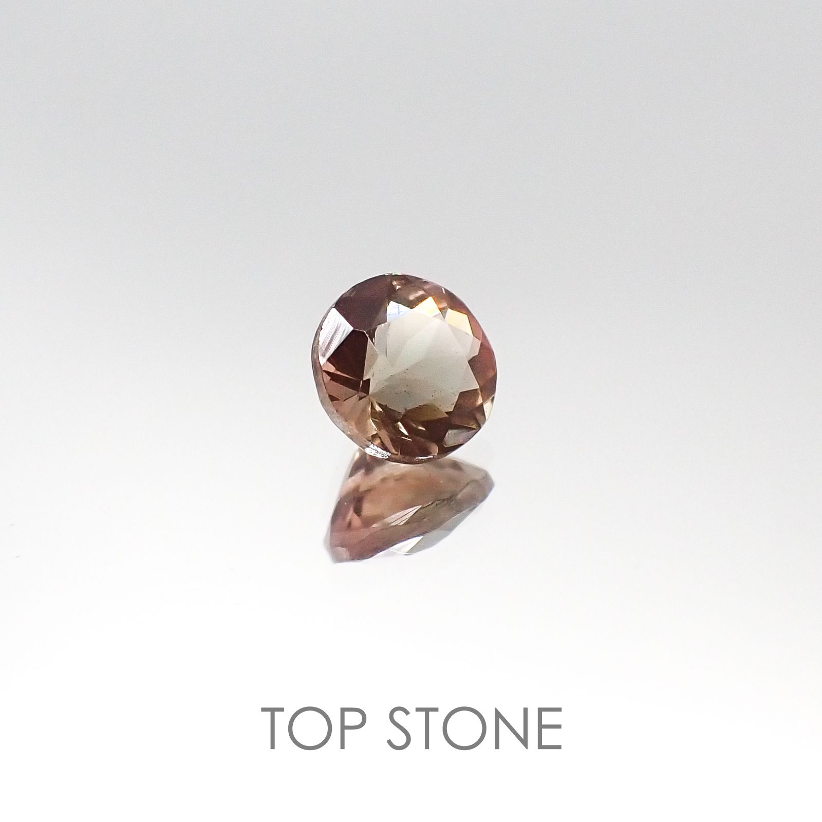 バイカラーオレゴンサンストーン アメリカ産 ルース 0.47ct[20095059]5×5mm前後