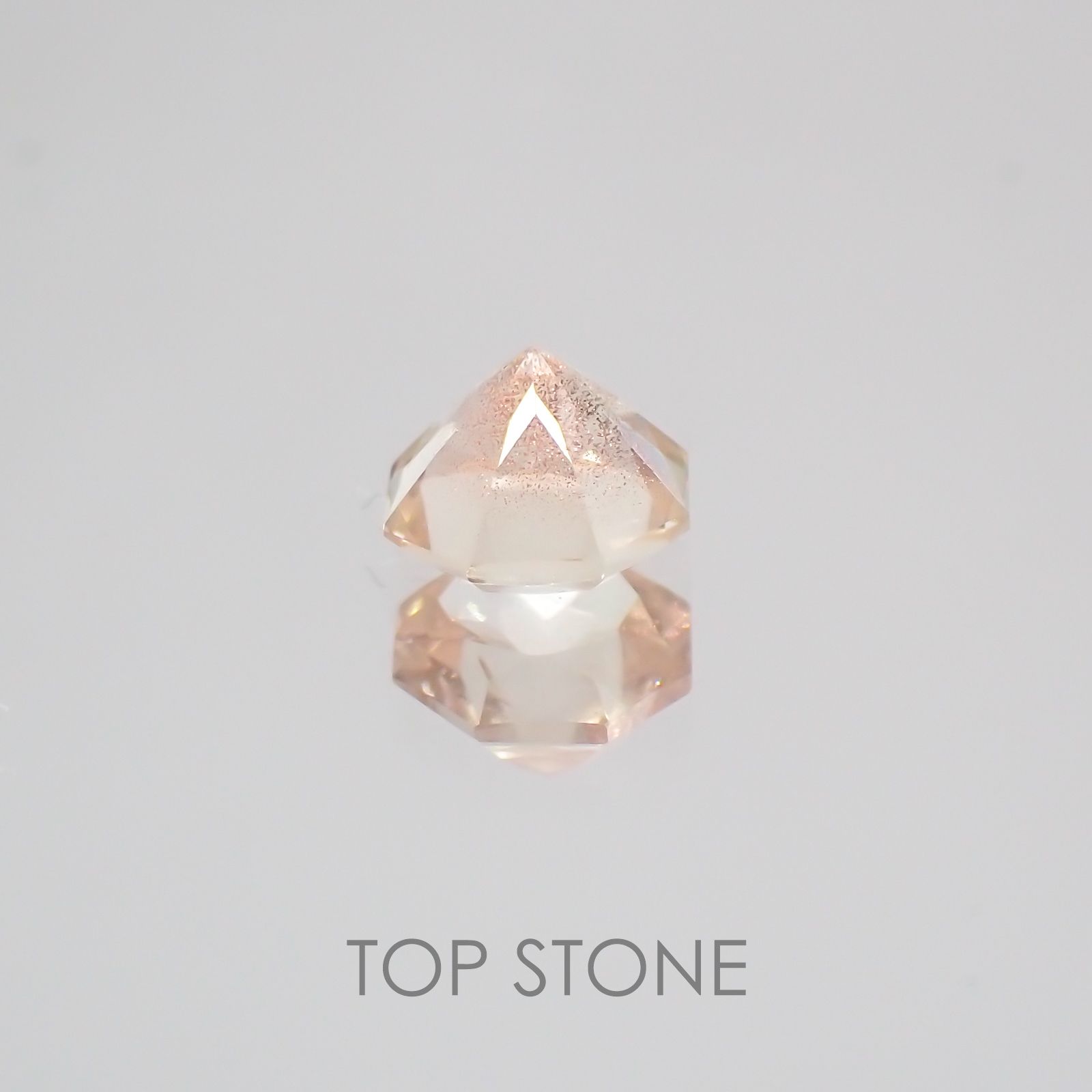 ◇オクタゴンカット◇オレゴンサンストーンSA  アメリカ産 ルース 0.28ct[210210043]3.9×3.9mm前後