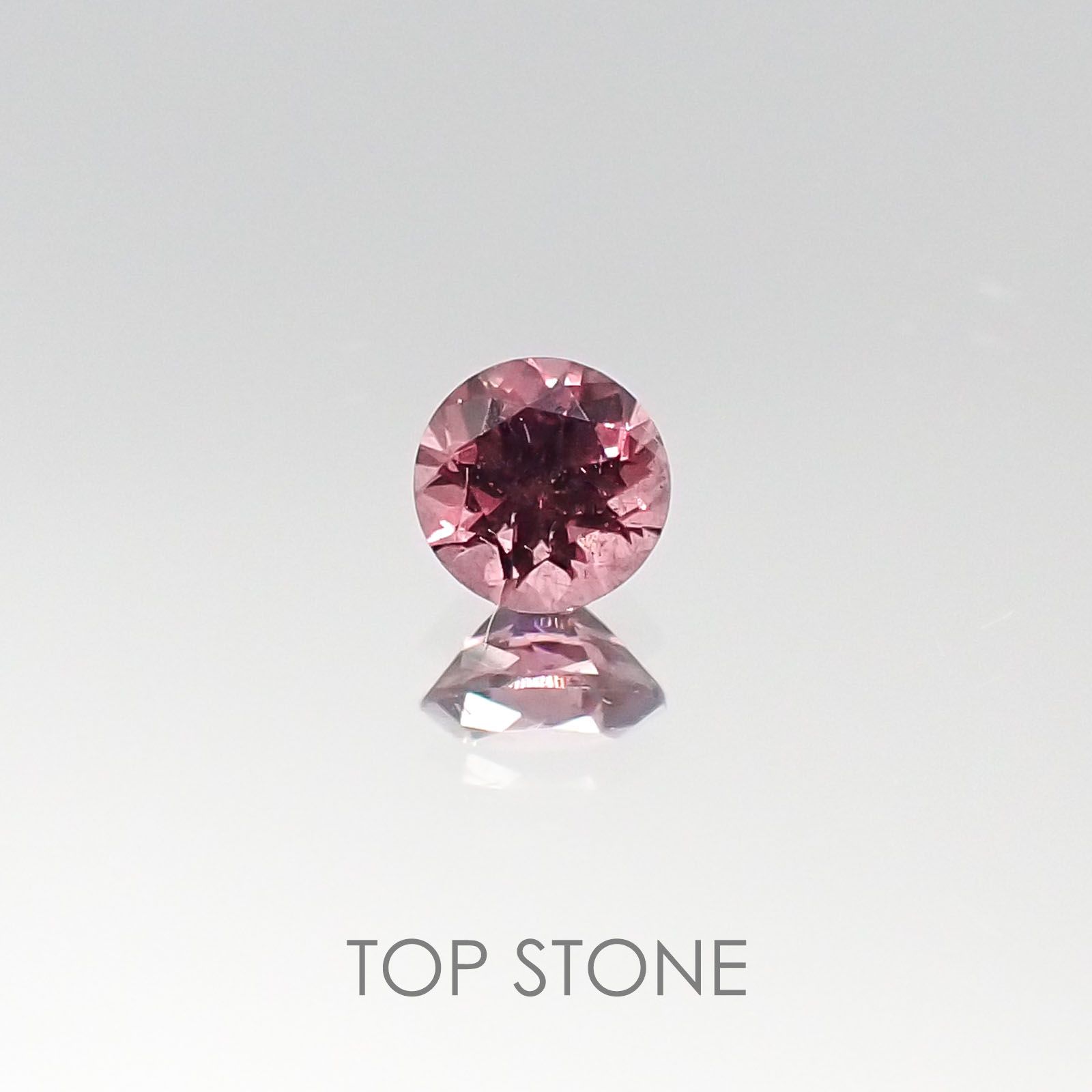 マラヤガーネット タンザニア産 ルース 0.22ct[20095337]3.5×3.5mm前後