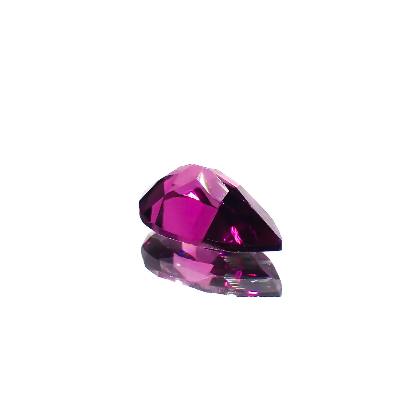 グレープガーネット ブラジル産 0.96ct [250823174]7.8x5mm前後
