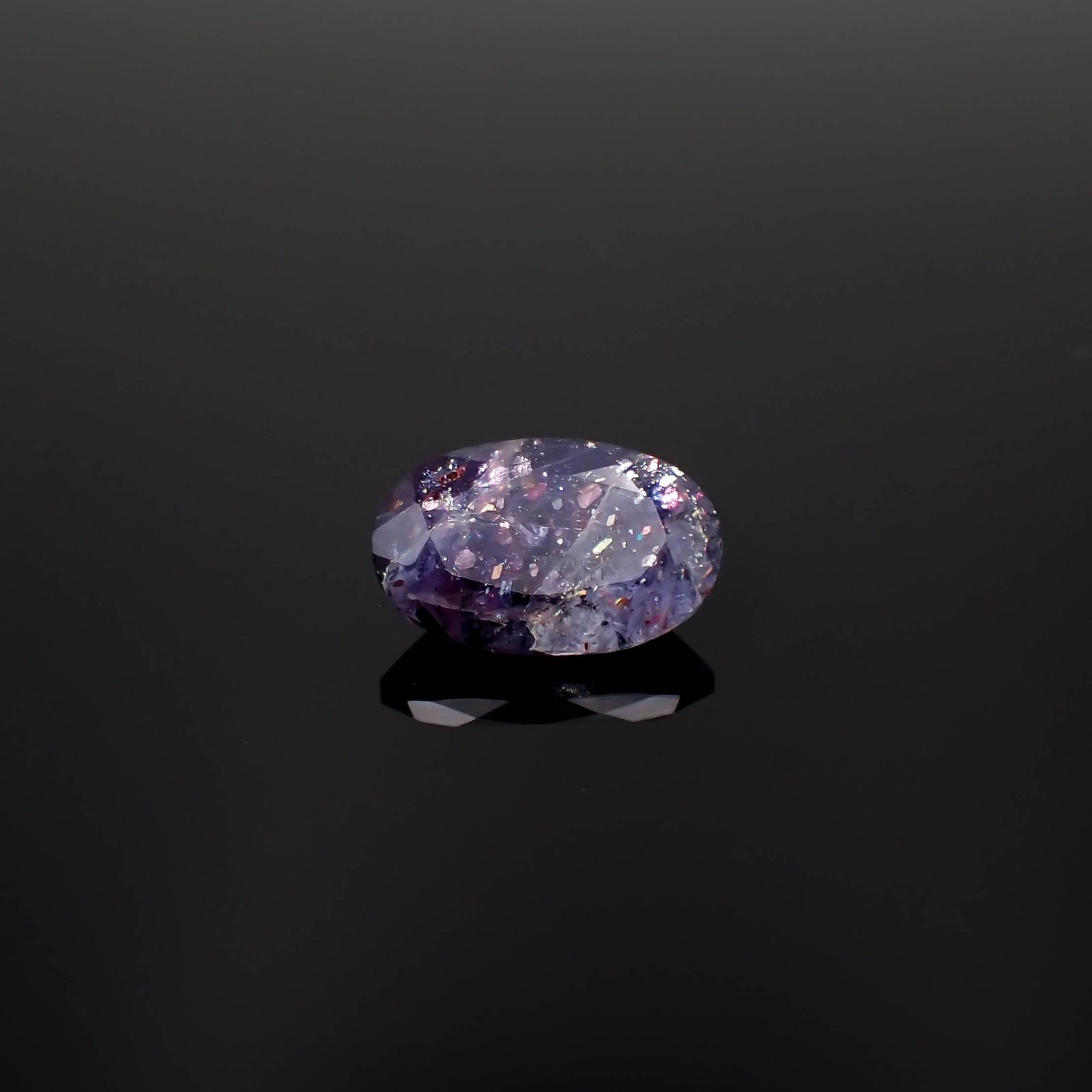 ブラッドショットアイオライト インド産 4.24ct[230321203]13.9x8.9mm前後