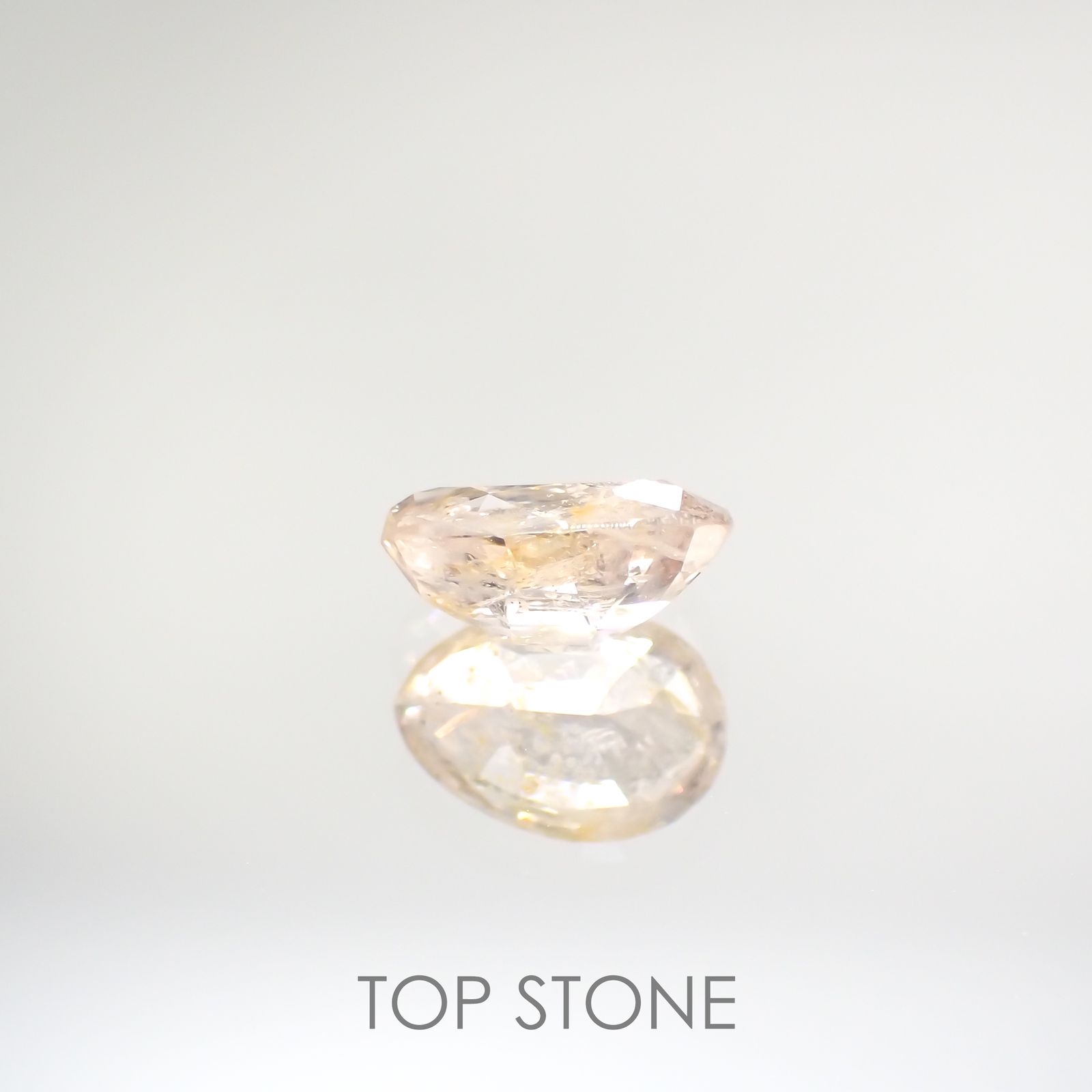 ターフェアイト(宝石名ターフェアイト) スリランカ産 1.054ct ソ付(彩珠)[210812530]7.6×5.3mm前後