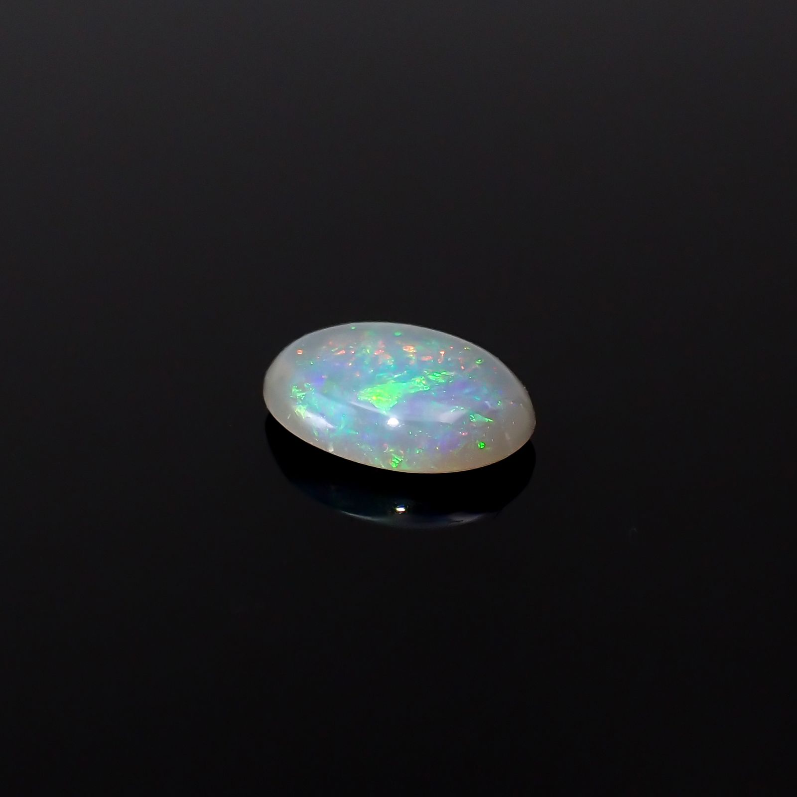 ブラックオパール オーストラリア産 0.42ct[240125278]7x5.2mm前後