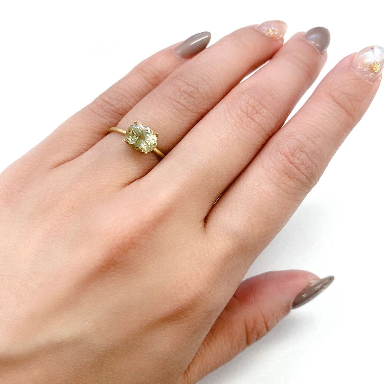 シリマナイト(宝石名シリマナイト) インド産 1.61ct 識別済[210510674]8×6.2mm前後