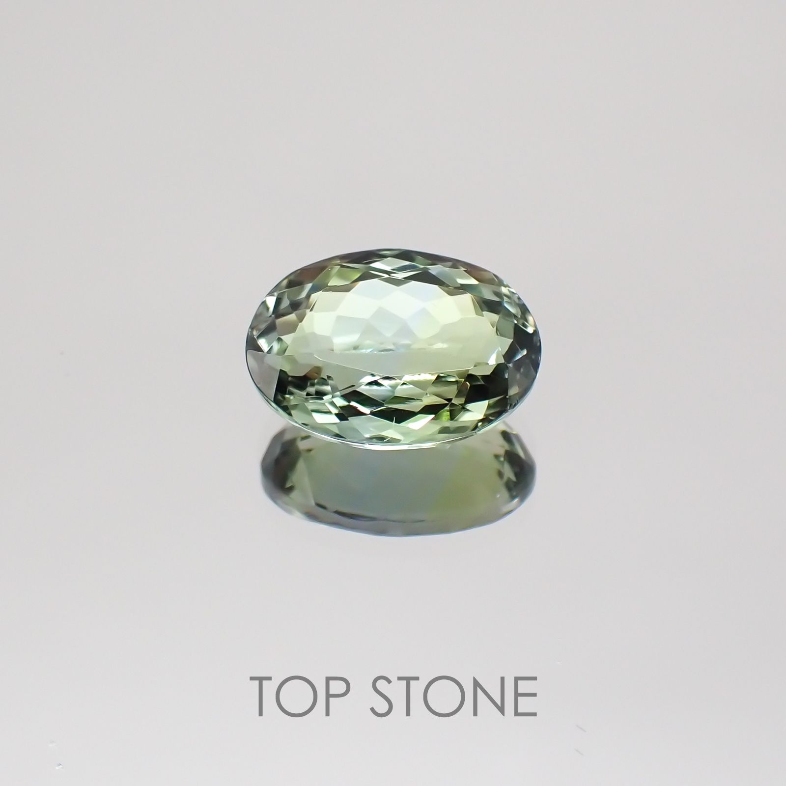 バイカラータンザナイト非加熱(宝石名バイカラー・ゾイサイト) タンザニア産 2.26ct 識別済[20052569]9.7×7.2mm前後
