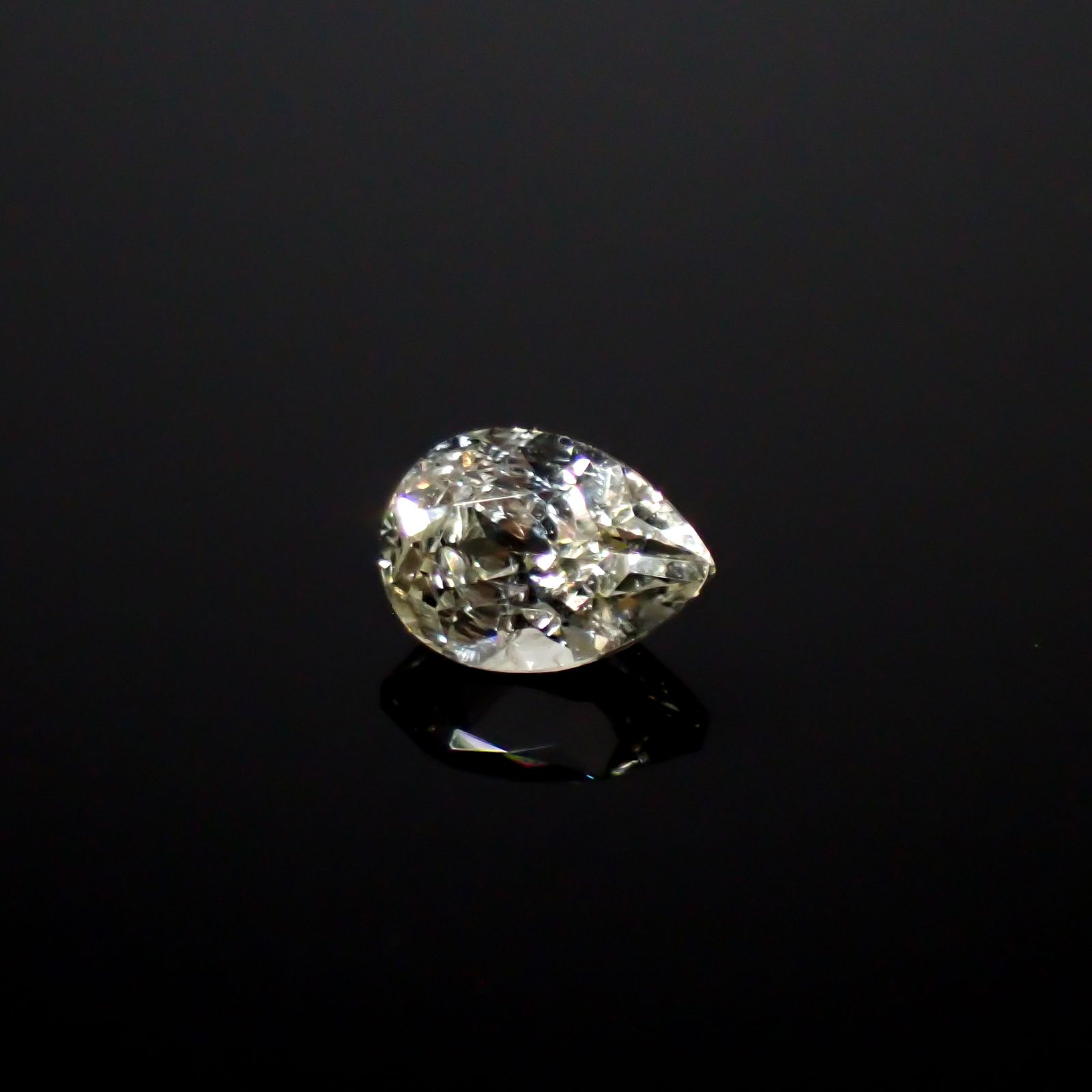リューコガーネット ビルマ産 0.46ct[240728476]5.3x3.8mm前後