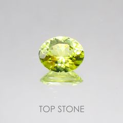 パロットクリソベリル インド産 ルース 0.96ct[20128559]6.9×5.7mm前後