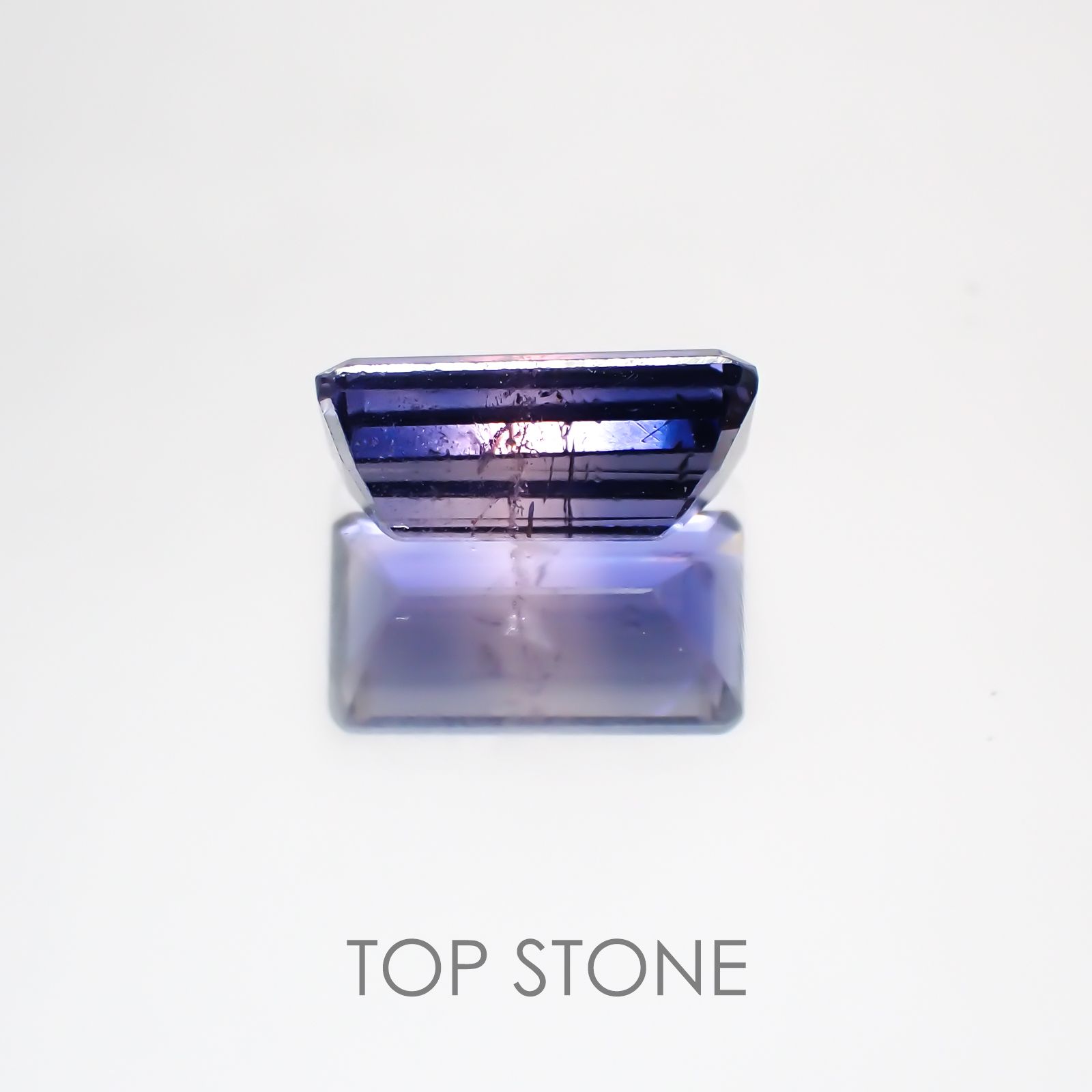 バイカラーサファイア(宝石名バイカラー・サファイア)マダガスカル産 1.41ct 識別済[220717079]8.1x4.4mm前後