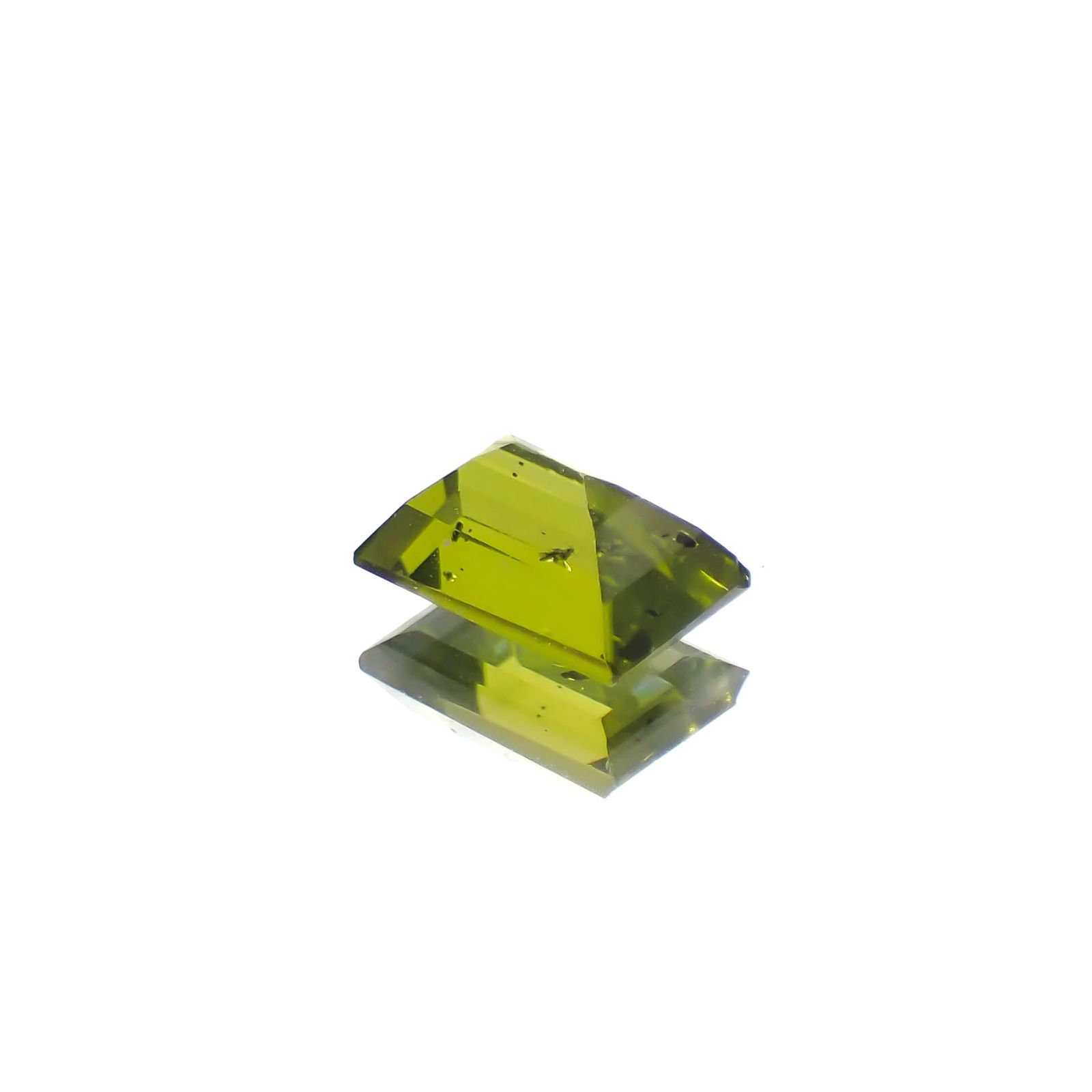 ブラックリリーパッドペリドット アメリカ・アリゾナ州産 1.05ct[240627936]6.9x4.7mm前後