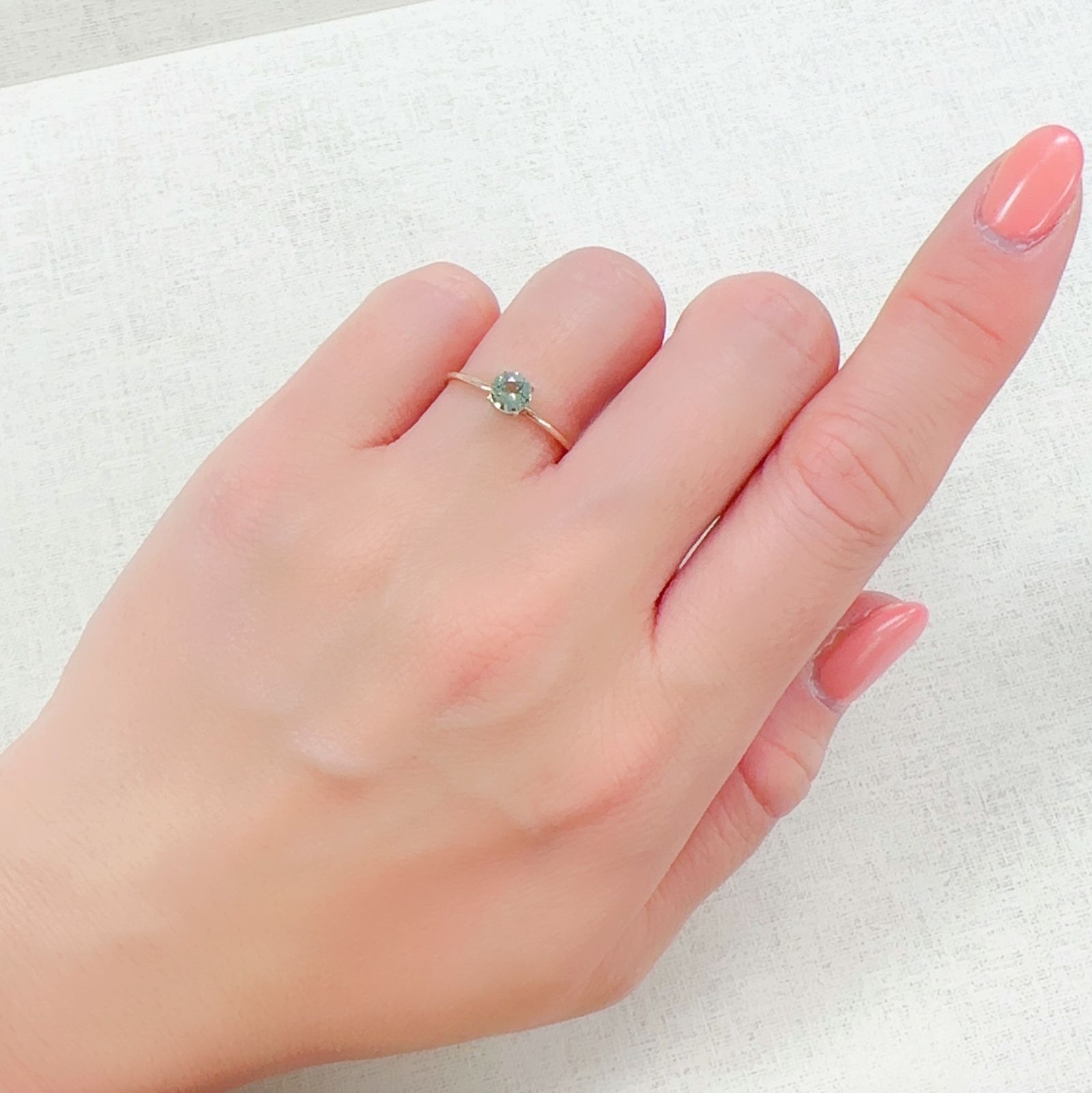 バナジウムコーネルピン(宝石名コーネルピン)タンザニア・タンガ州産 0.35ct 識別済[230320928]4.5x4.5mm前後