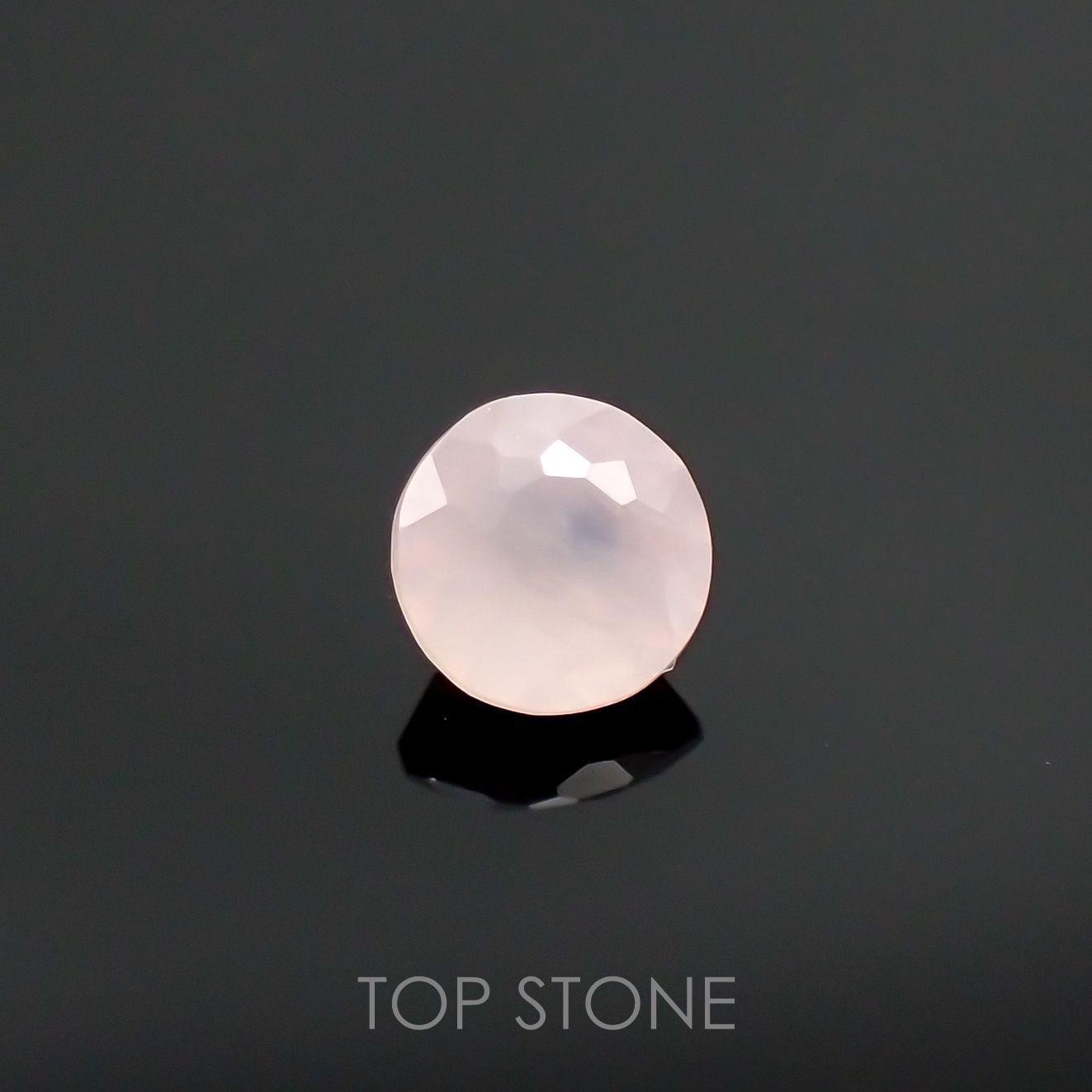 ピンクスミソナイト メキシコ産 ルース 0.61ct[210811456]4.6×4.5mm前後