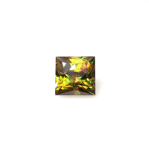 スフェーン マダガスカル産 4.37ct [250630570]8.9x8.8mm前後