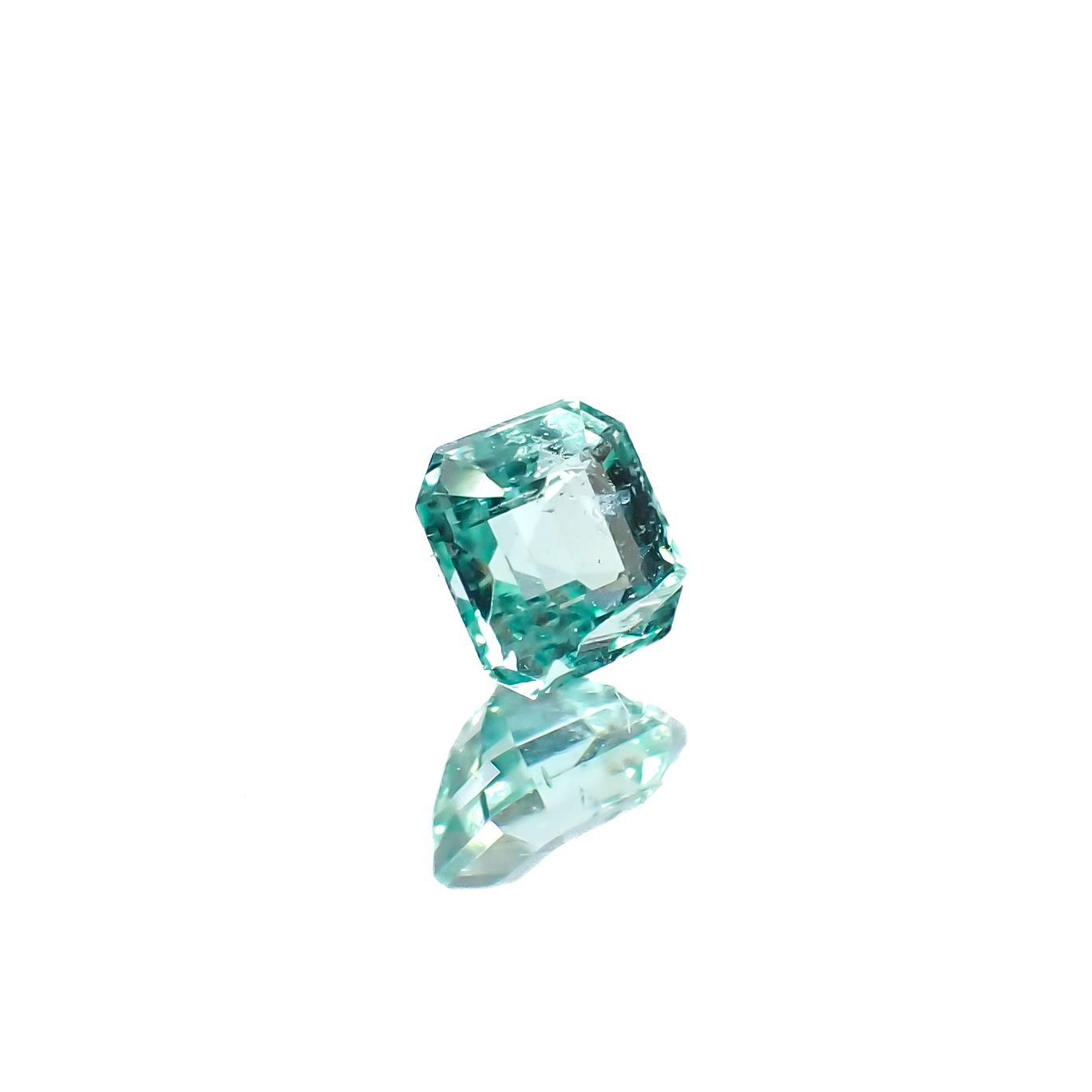 パステルカラーエメラルド コロンビア産 0.22ct[240225951]3.4x3.4mm前後