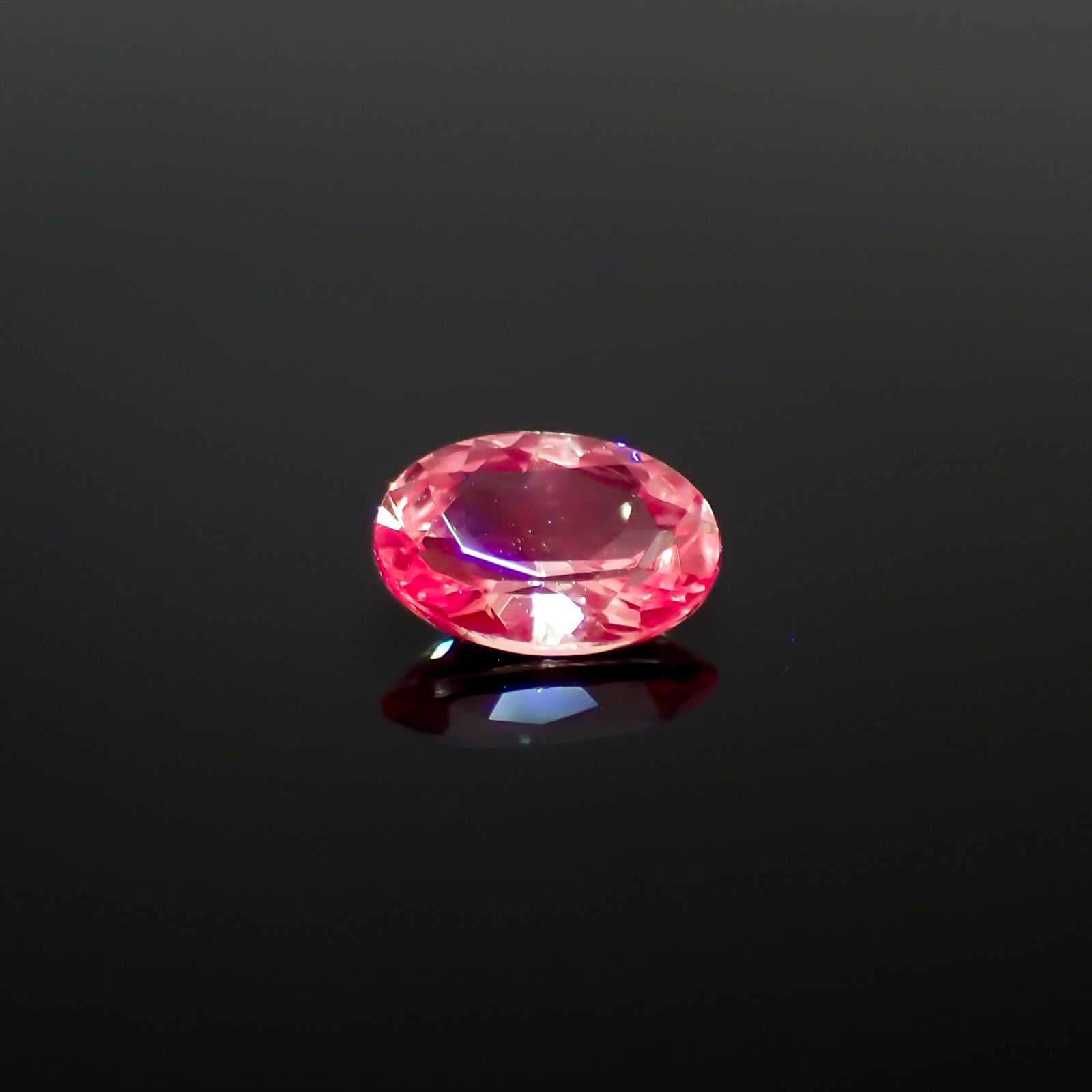 ドラゴンガーネット タンザニア産 0.49ct[230421451]5.9x4mm前後