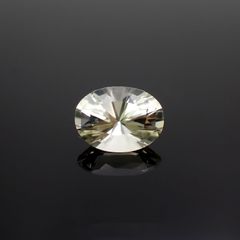 ダトーライト(宝石名ダトライト)ロシア産 3.324ct ソ付(彩珠)[221018687]11.2x8.3mm前後