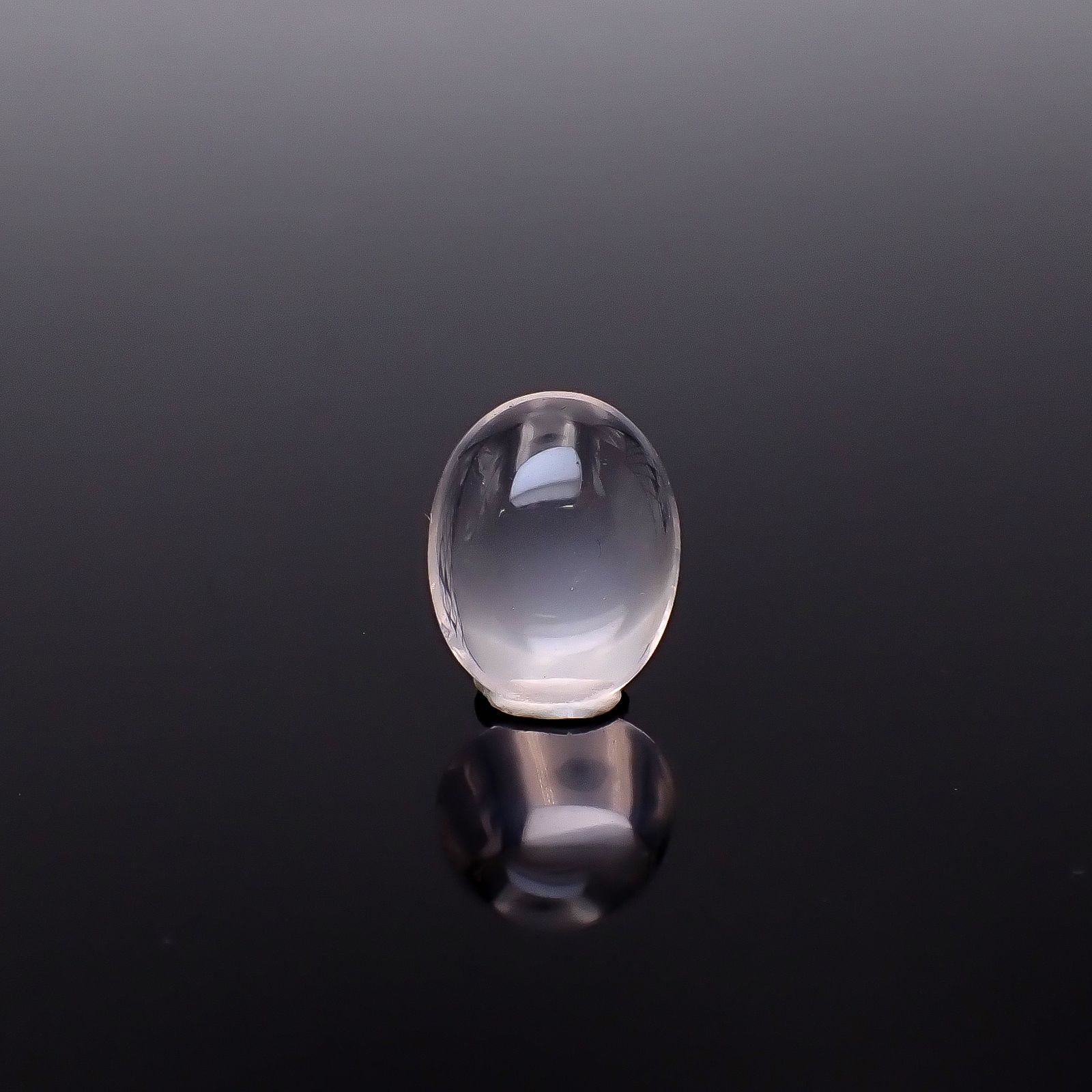 スターローズクォーツ マダガスカル産 2.32ct / 10.2x8.1mm前後 [250730820]