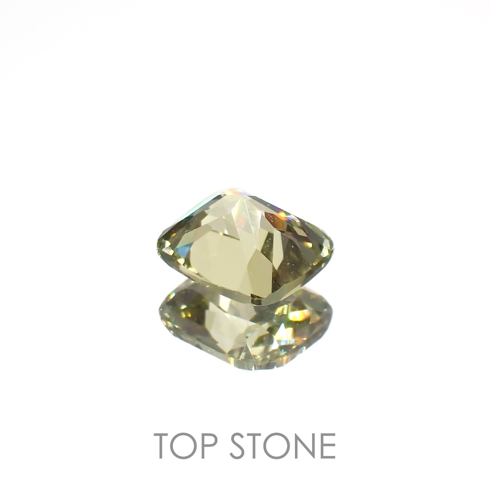 マリガーネット(宝石名グロッシュラー アンドラダイト・ガーネット)マリ共和国産 0.64ct 識別済[221219486]5.3x4.6mm前後
