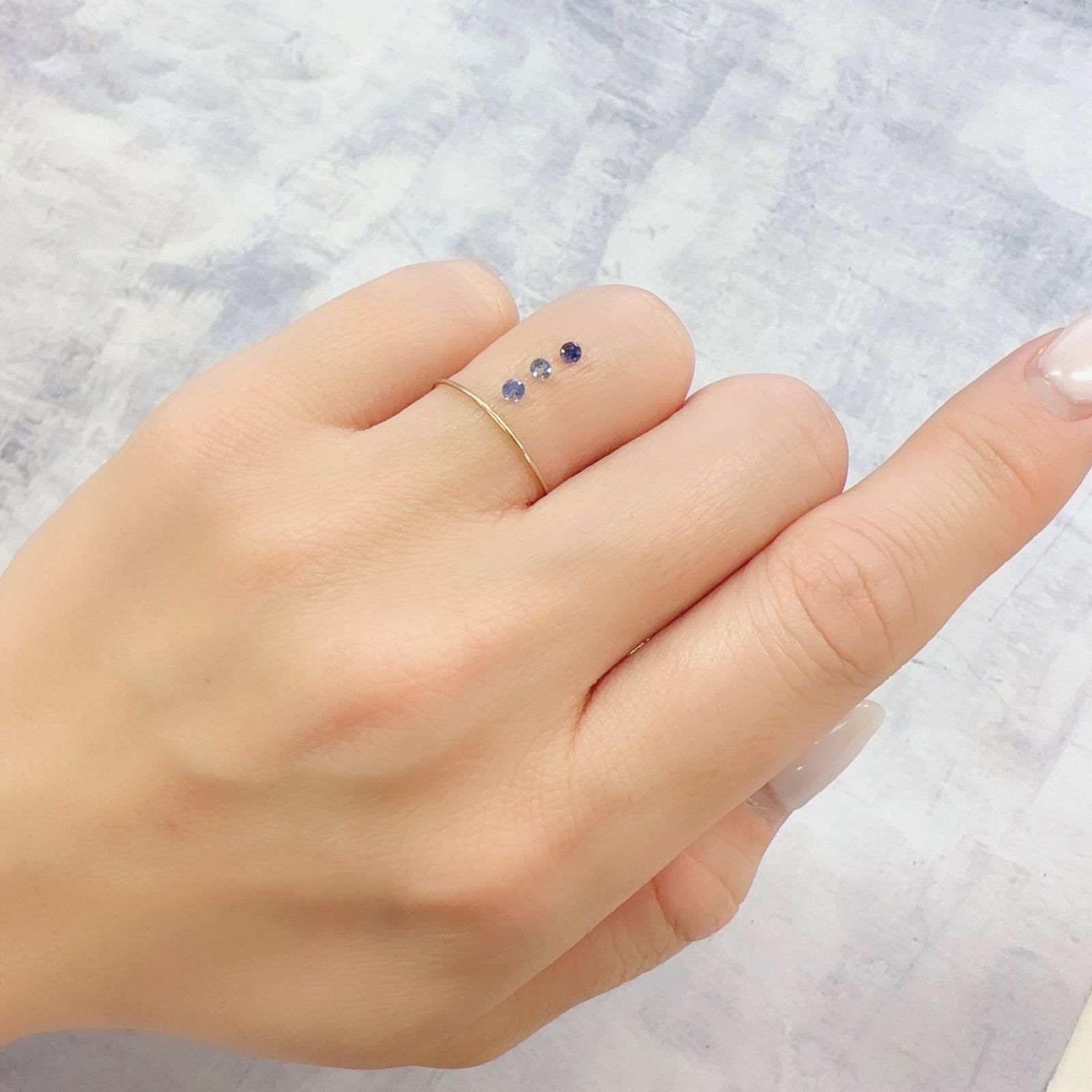 ベニトアイト カラーグラデーション3pcsセット アメリカ・カリフォルニア州産 0.17ct(3pcs合計)[230220503]2.2x2.2mm前後