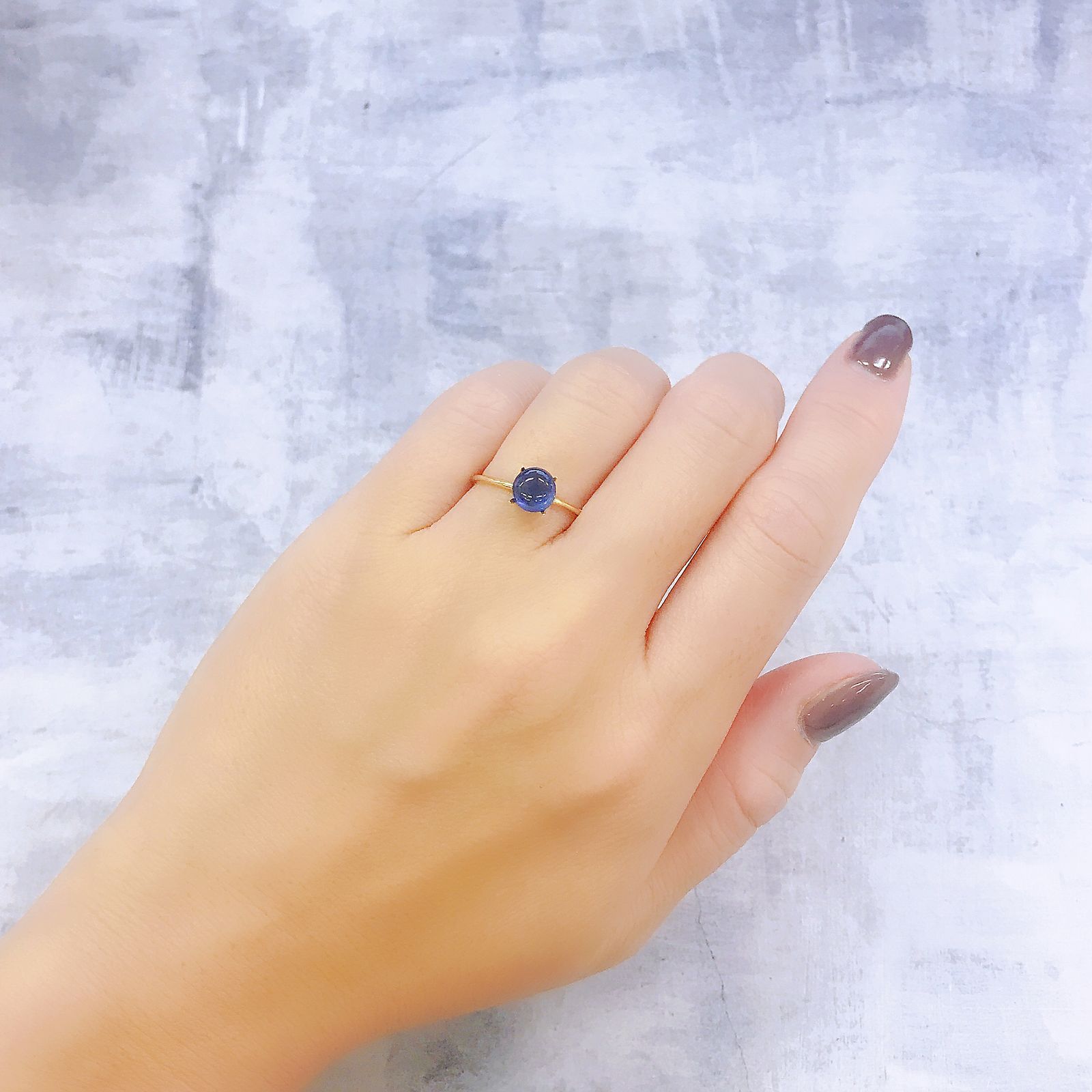 サファイア(宝石名ブルー・サファイア)スリランカ/マダガスカル産 1.59ct 識別済[220918149]6.4x6.4mm前後