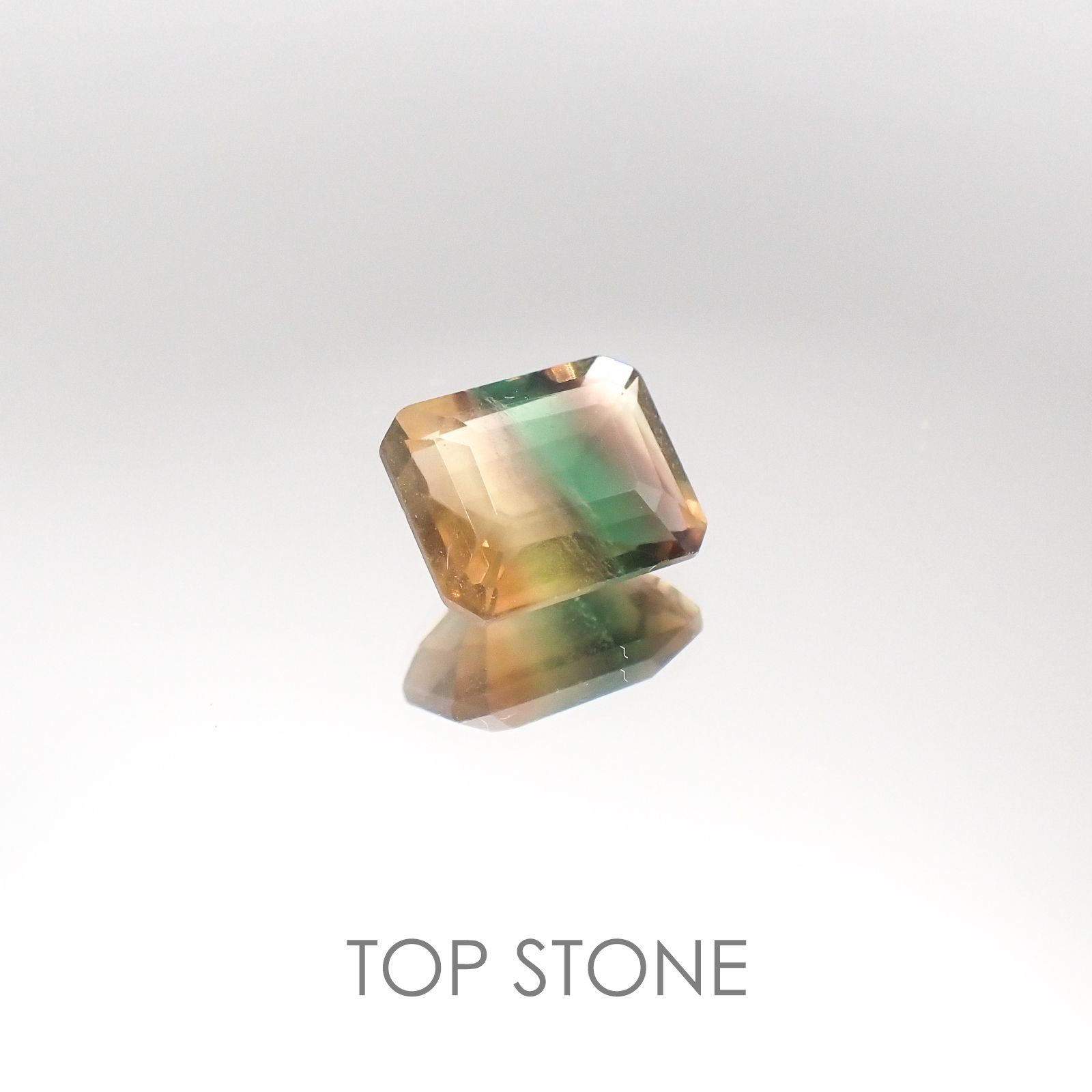 バイカラーフローライト ブラジル産 ルース 5.31ct[20095596]11×8.9mm前後
