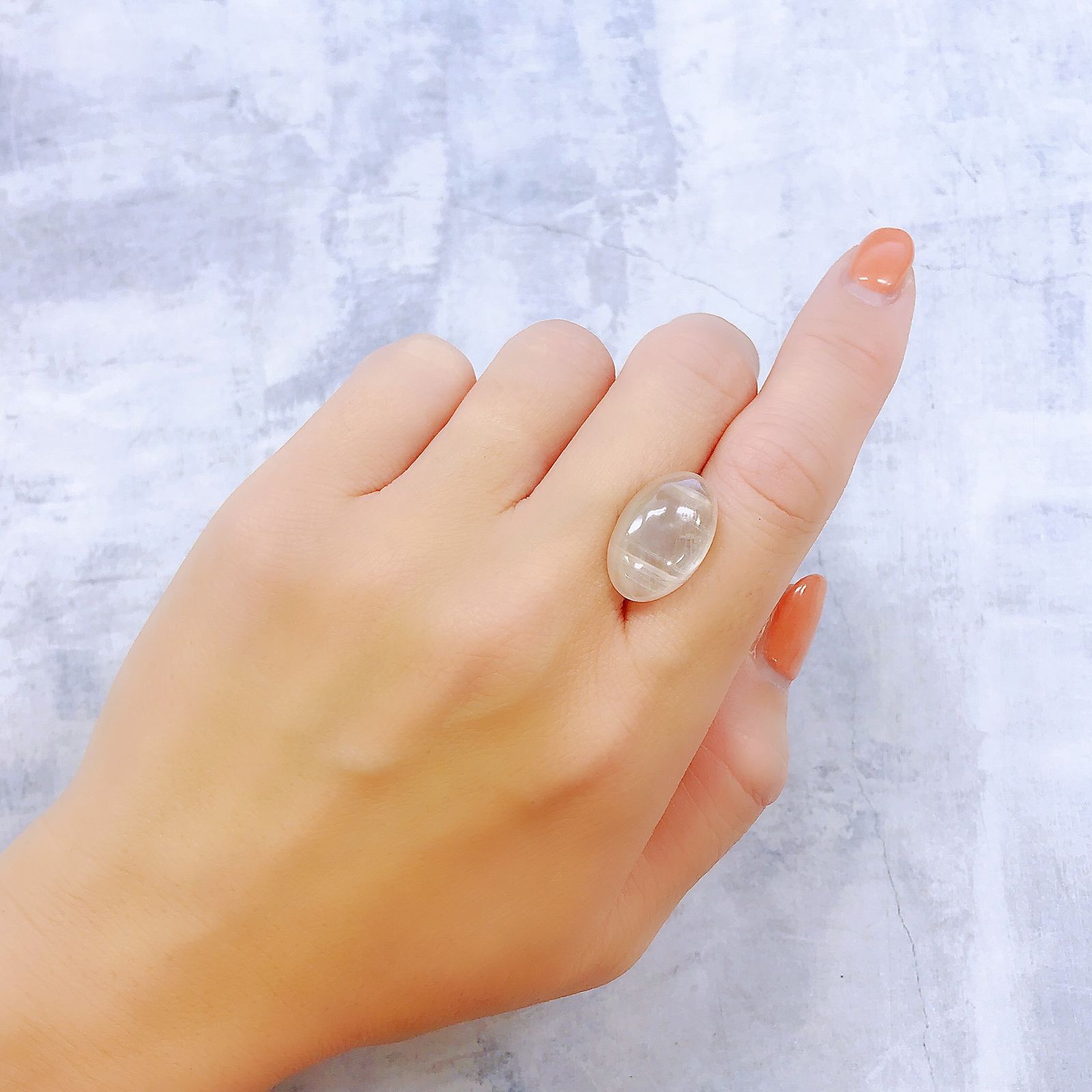 セルサイトキャッツアイ(宝石名セルサイト・キャッツアイ)ナミビア産 23.544ct ソ付(彩珠)[221018467]18.6x12.2mm前後