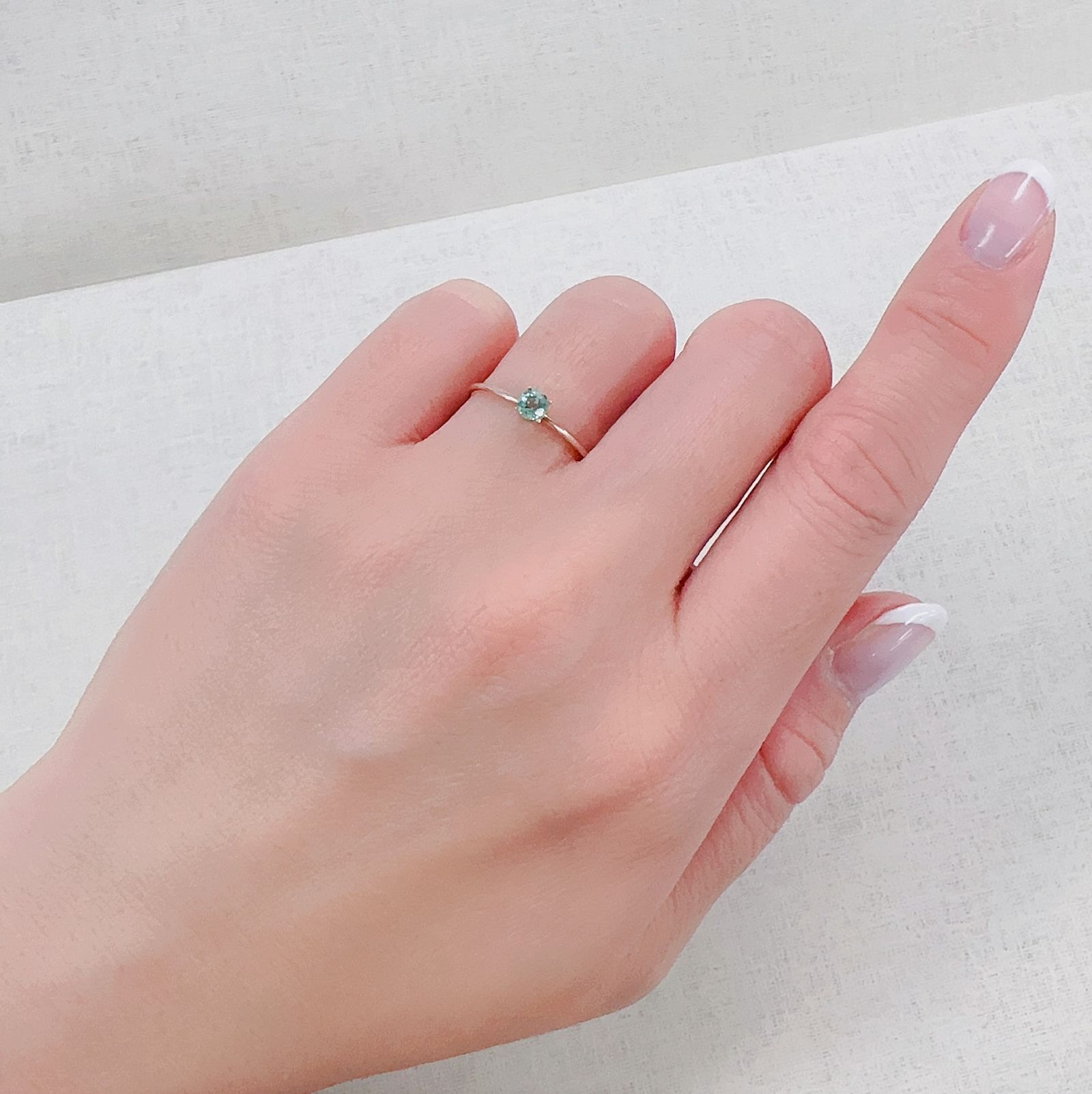 パステルカラーエメラルド コロンビア産 0.22ct[230421732]3.6x3.6mm前後