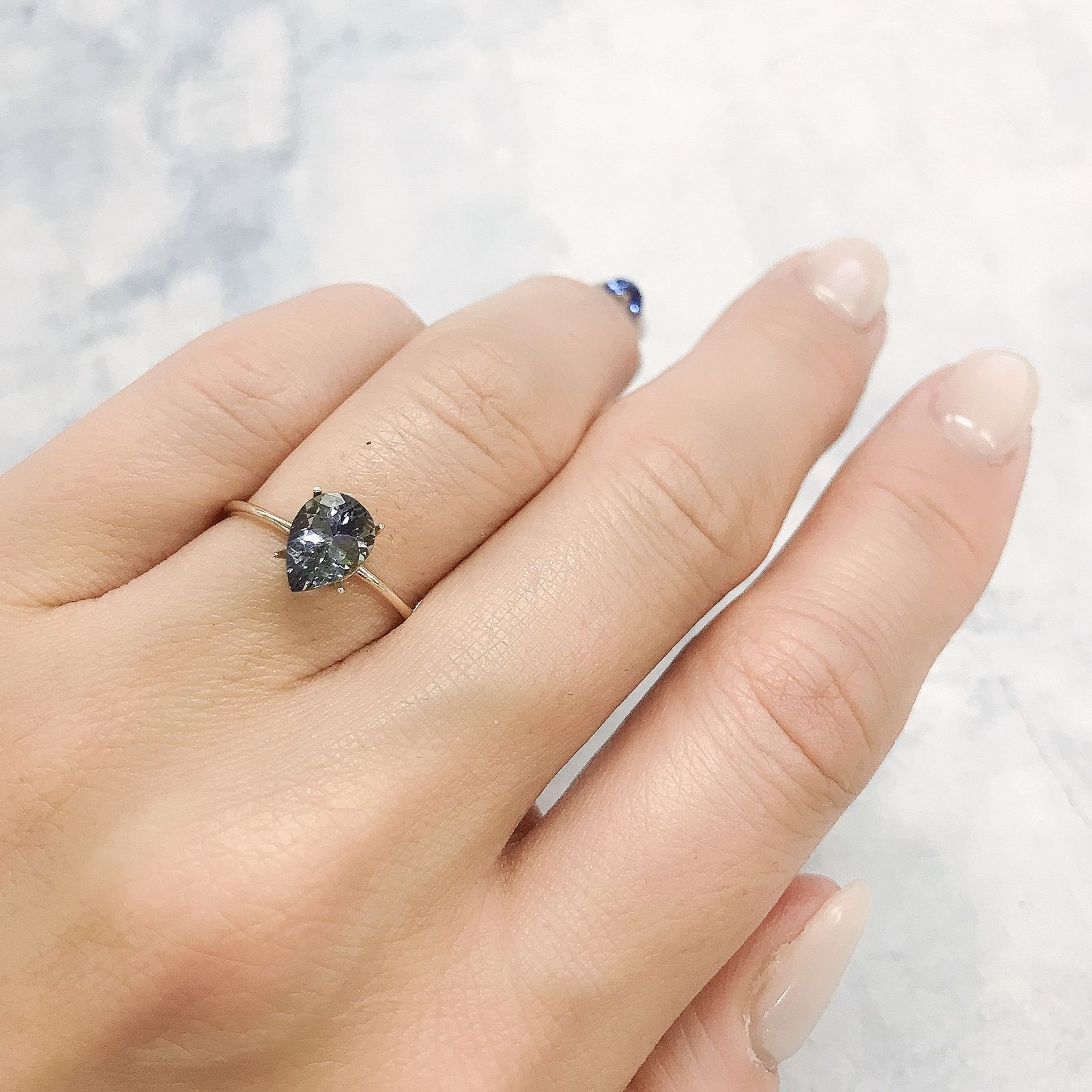 バイカラータンザナイト(宝石名ゾイサイト)タンザニア産 1.25ct 識別済[220515900]7.9x5.9mm前後