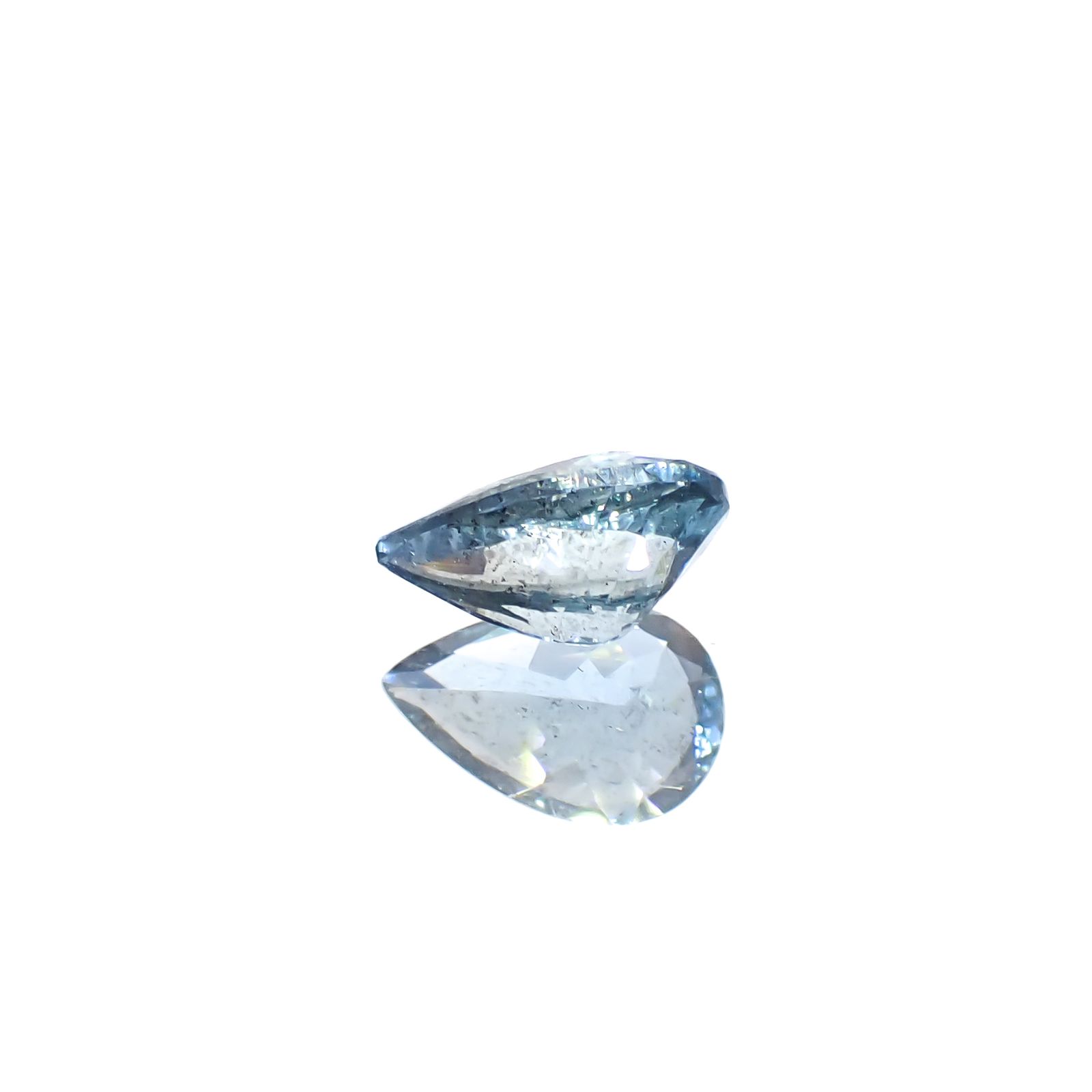 アクアマリン サンタマリアカラー マダガスカル産 0.79ct[240326970]7.8x5mm前後