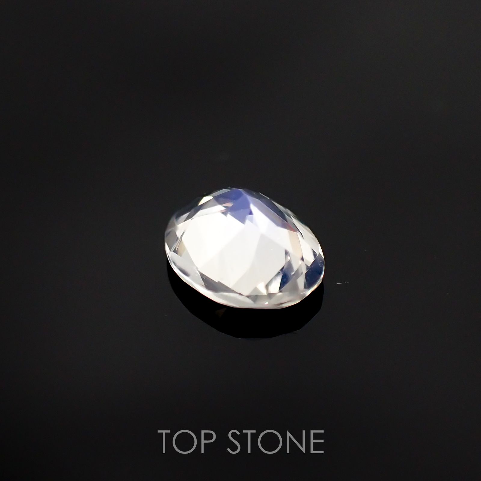 レインボームーンストーン(アンデシンラブラドライト)  インド・ビハール産 ルース 1.27ct[210611283]8.8×6.9mm前後