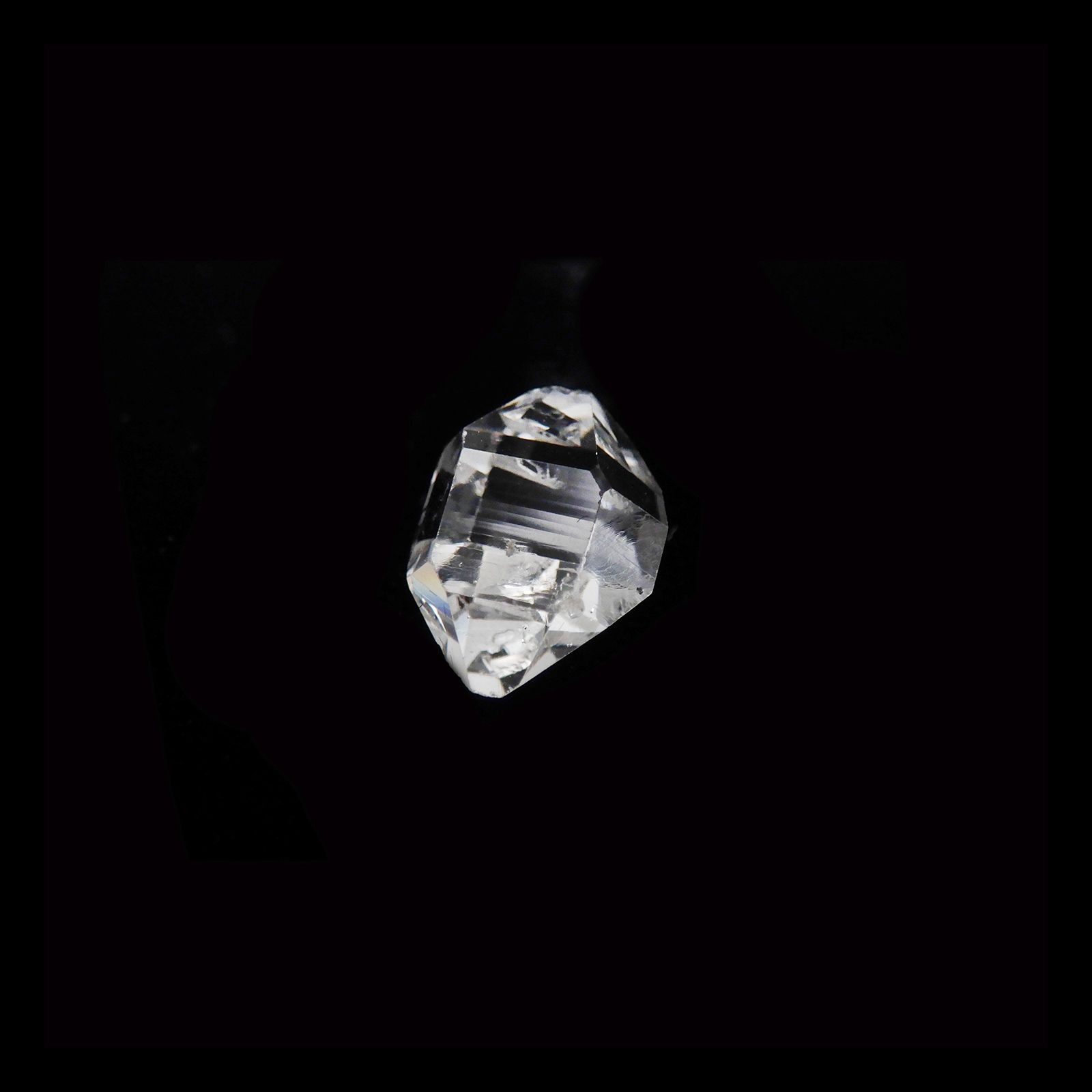 ハーキマーダイヤモンド 原石 アメリカ・ニューヨーク州産 4.95ct[240125365]12.7x9.5mm前後