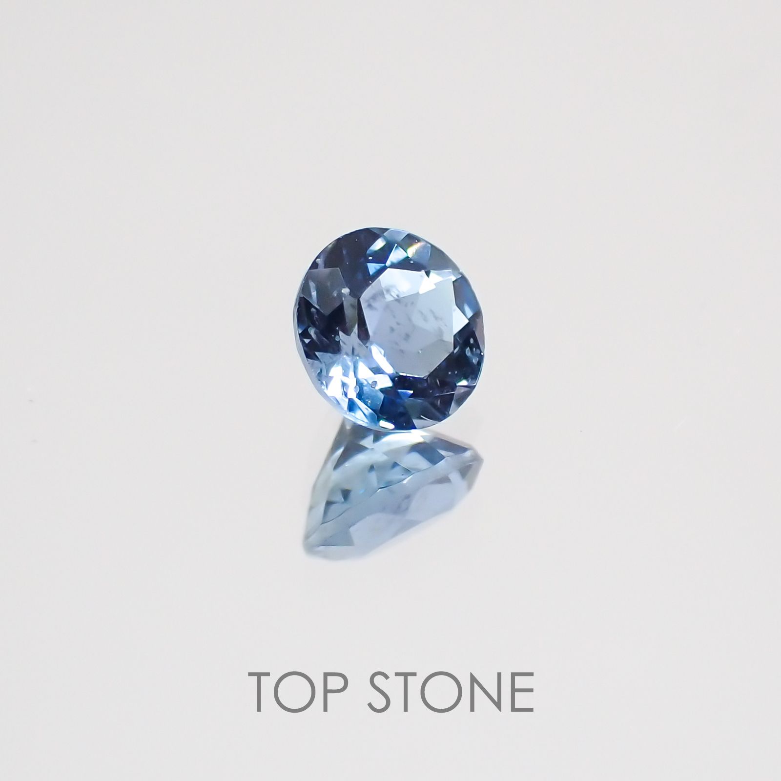 サンタマリア アクアマリン ブラジル・サンタマリア鉱山産 ルース 0.23ct[21029127]4×4mm前後