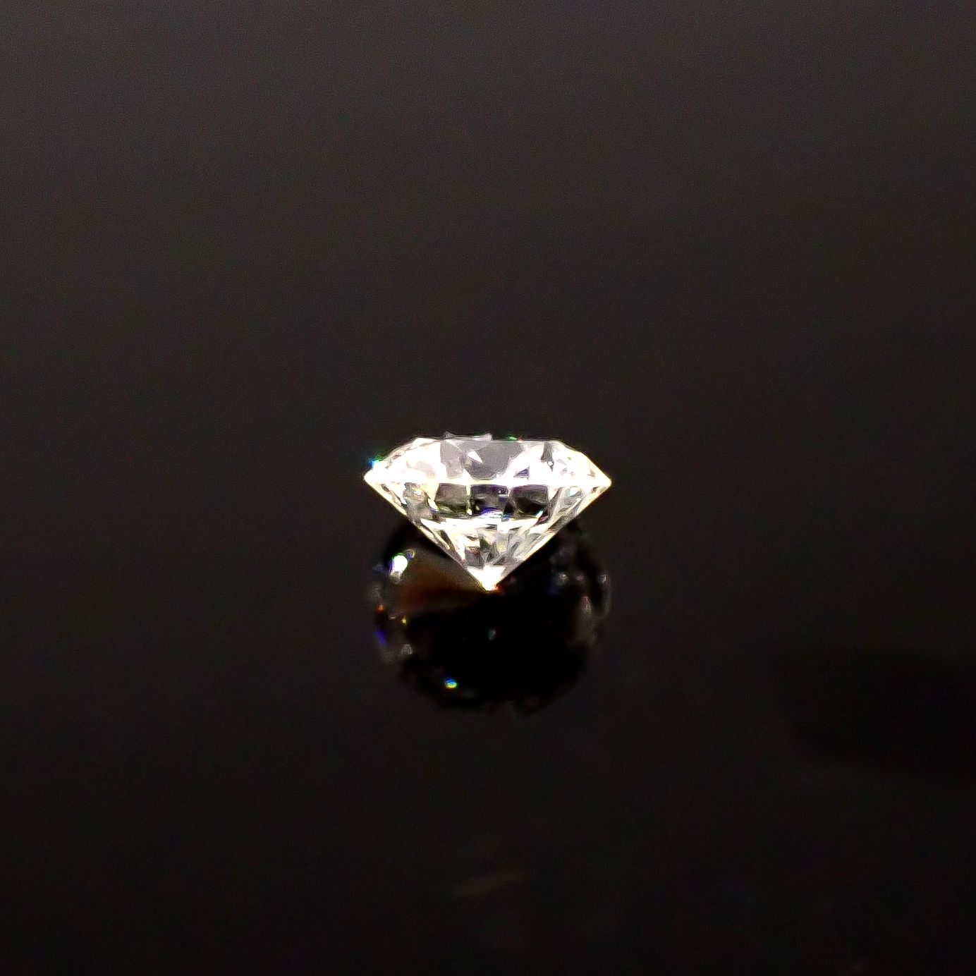 ダイヤモンド SI1-VS ハート&キューピッド 0.043ct / 2.2x2.2mm前後 [251031193]