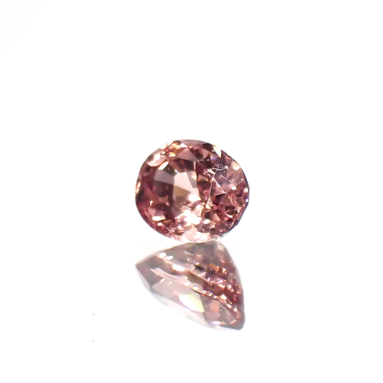 パパラチャサファイア 非加熱(宝石名サファイア/別名パパラチャ・サファイア)スリランカ産 0.25ct GIA鑑付[230521939]4.05x3.12mm前後